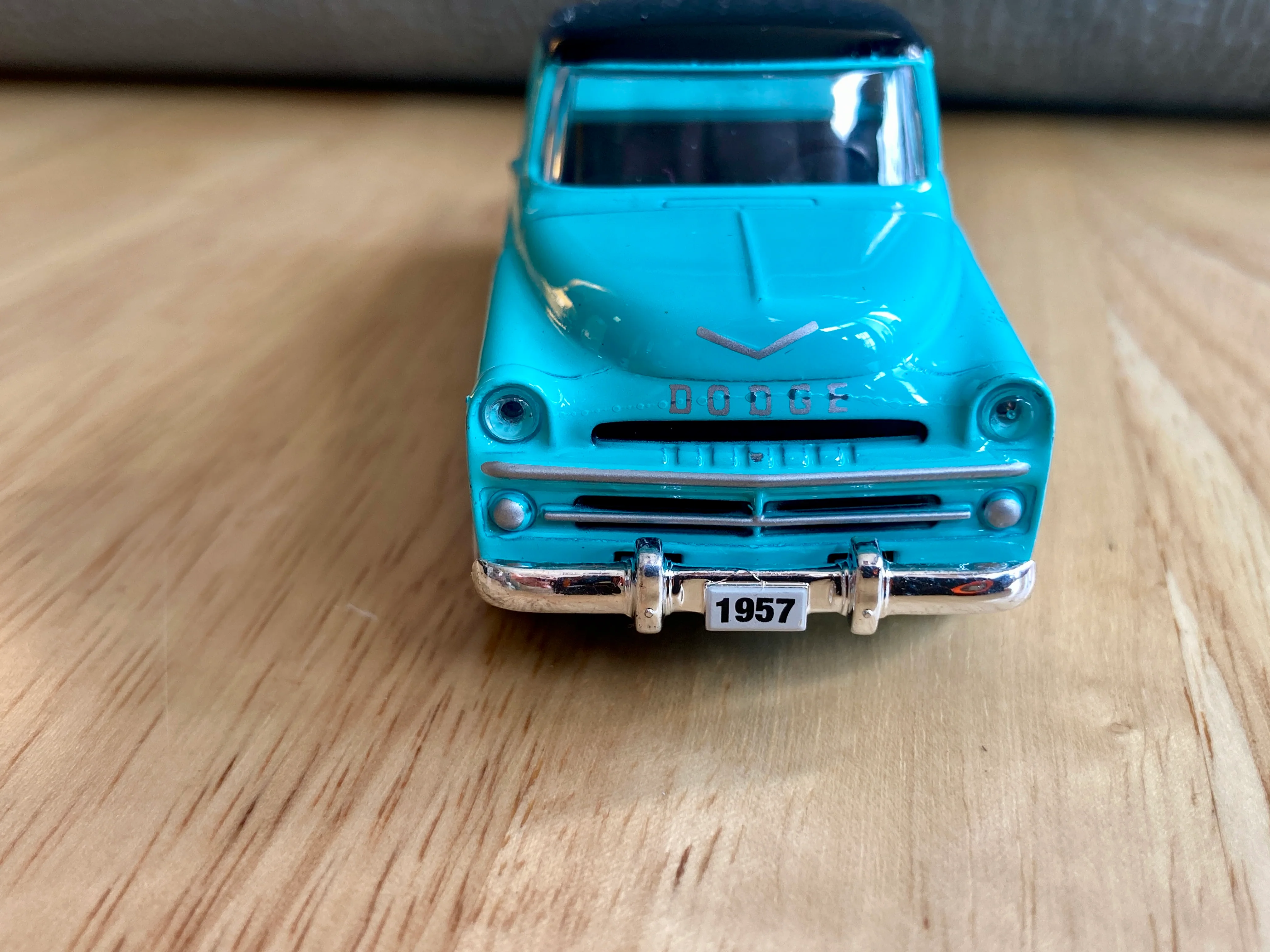 1957 Dodge Sweptside Truck (Teal/Black) 1/48 Diecast Car - Image 5