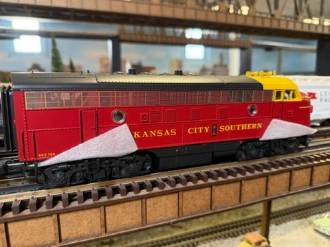 MTH 20-21996-1 - F-7 A Unit Diesel Engine "Kansas City Southern" #70 w/ PS3 - Image 5