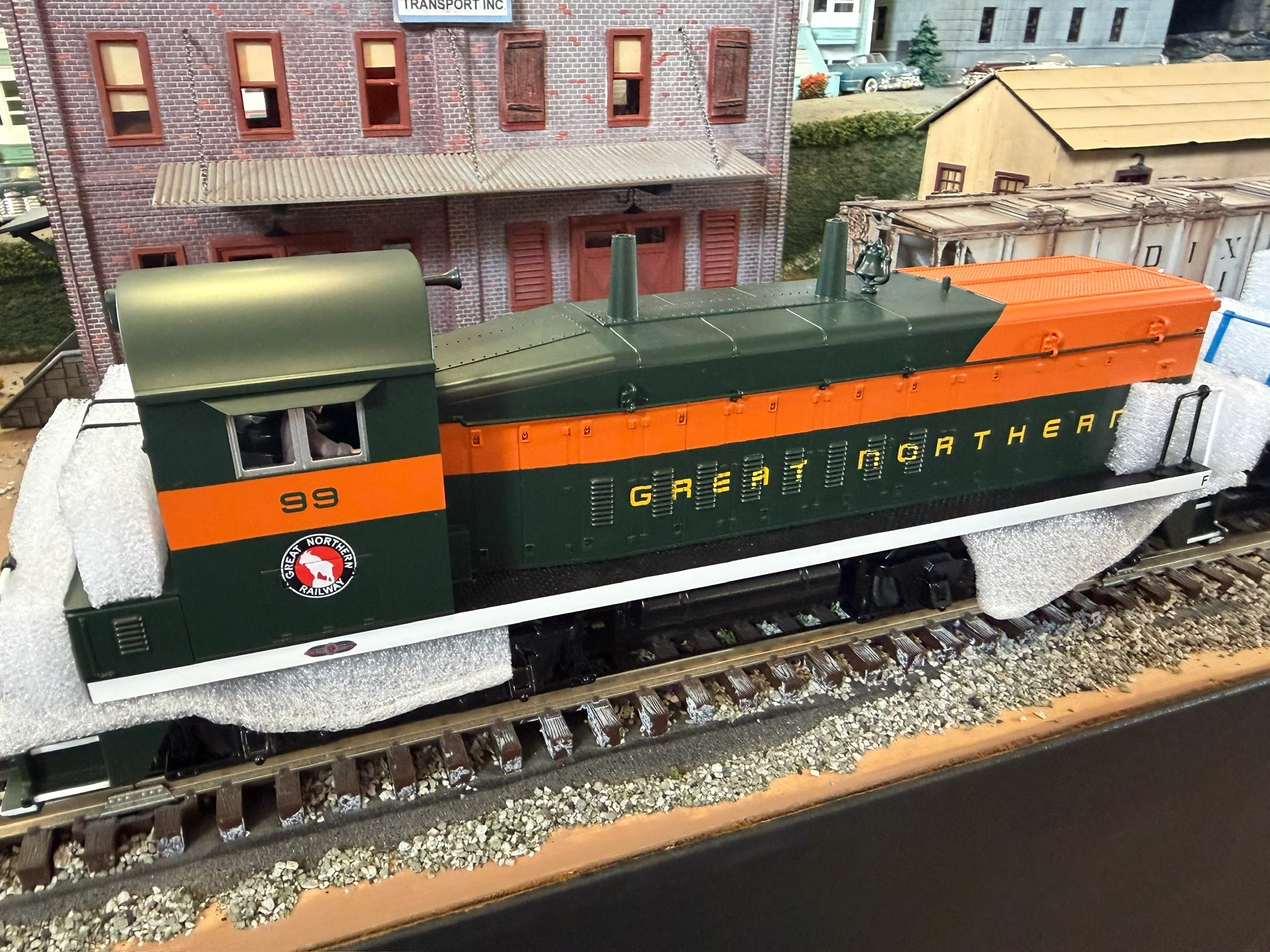 MTH 30-21303-1 - SW-8 Switcher Diesel Engine "Great Northern" #99 w/ PS3 - Image 4