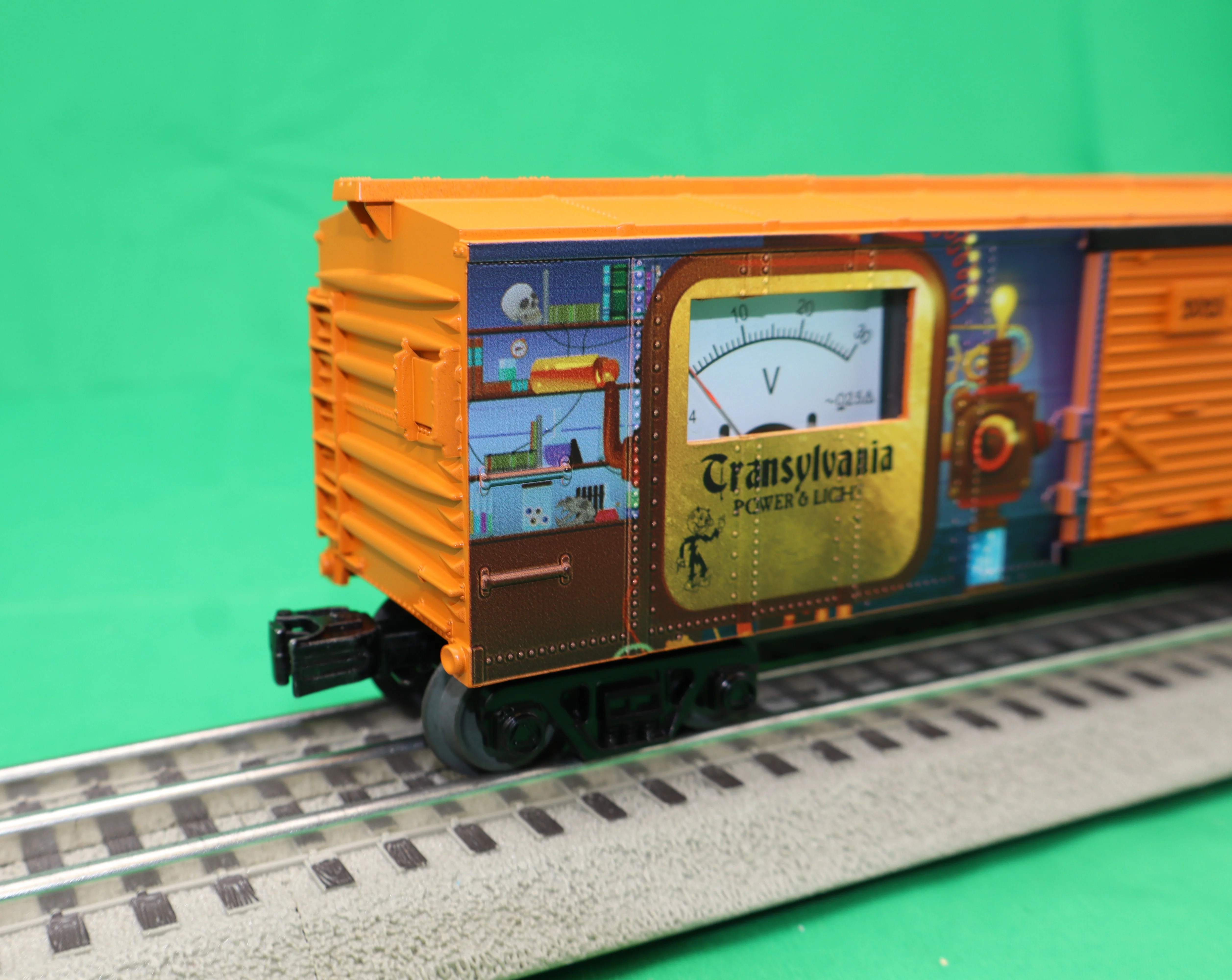 MTH 30-71229 - Power & Light Box Car "Transylvania" #2025 w/ Power Meter - Image 2