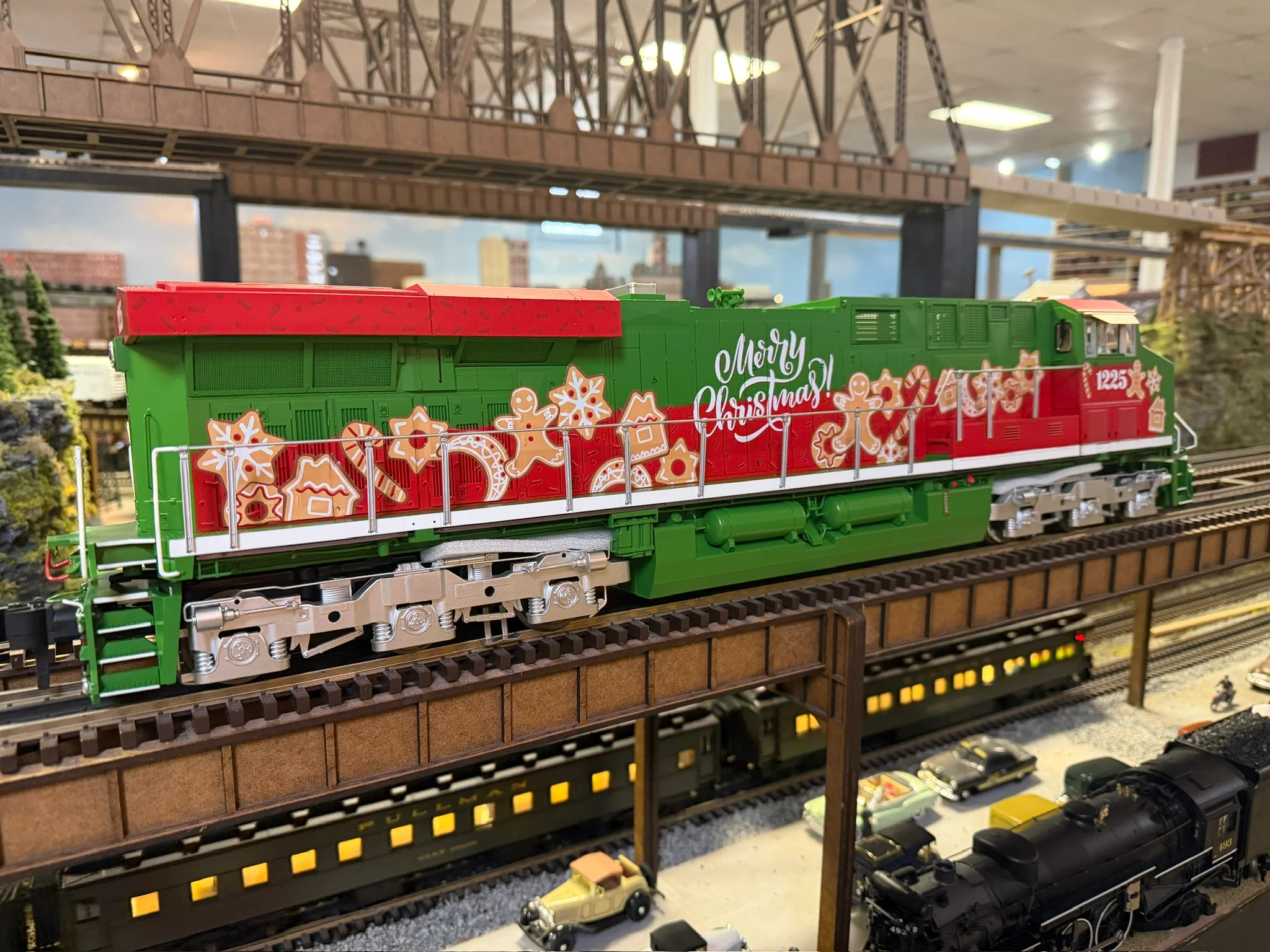 MTH 70-2189-1 - ES44AC Diesel Engine "Christmas" #1225 w/ PS3 - Image 5