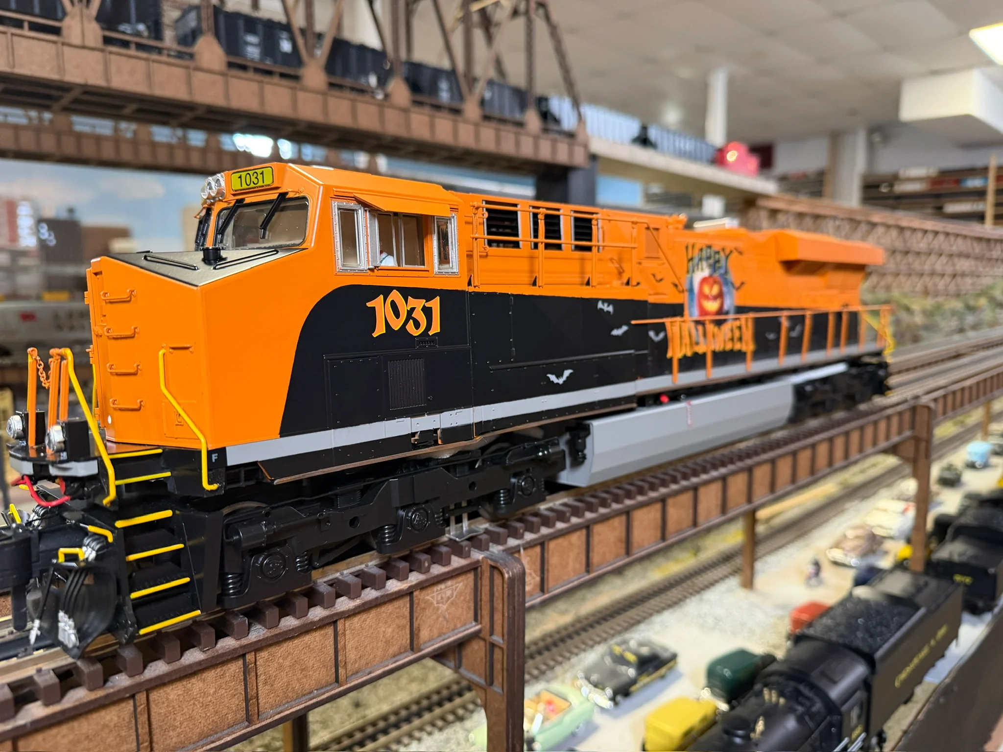 MTH 70-2190-1 - ES44AC Diesel Engine "Halloween" #1031 w/ PS3 - Image 2