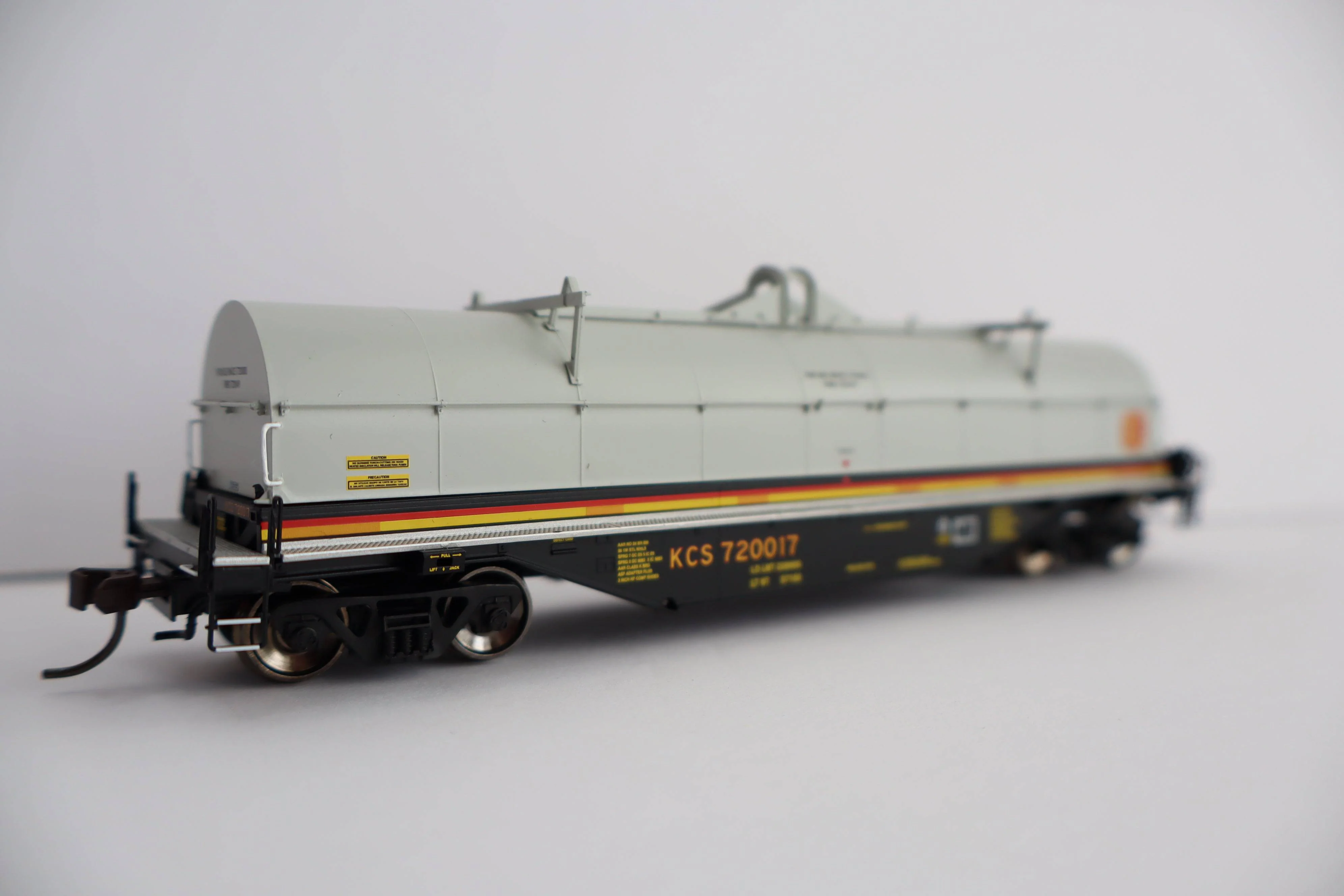 Atlas HO 20007465 - Master - 42' Coil Steel Car "Kansas City Southern" #720017 - Image 2