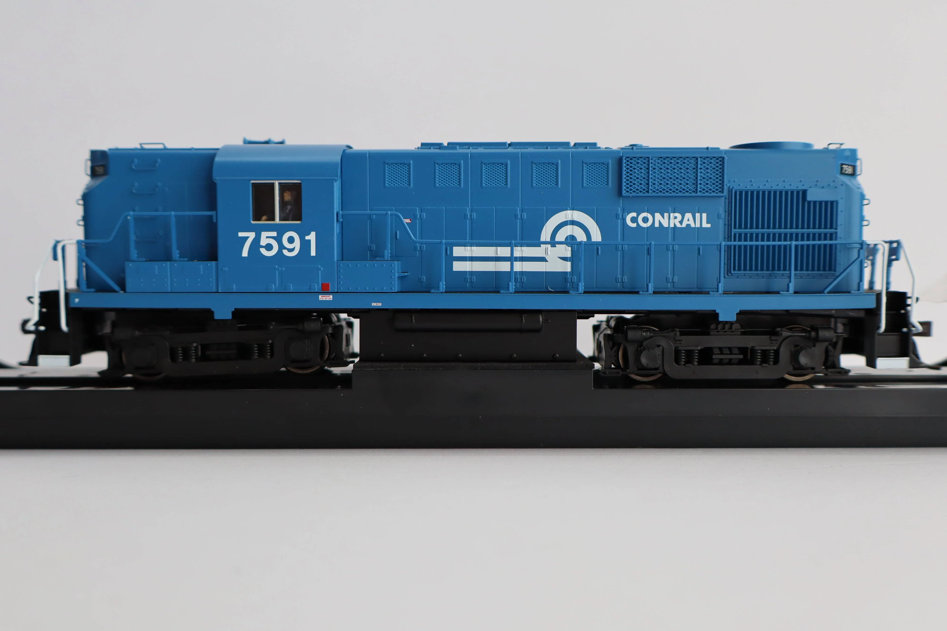 Atlas HO 10004537 - Gold Model - ALCo RS-11 Diesel Locomotive "Conrail" #7598