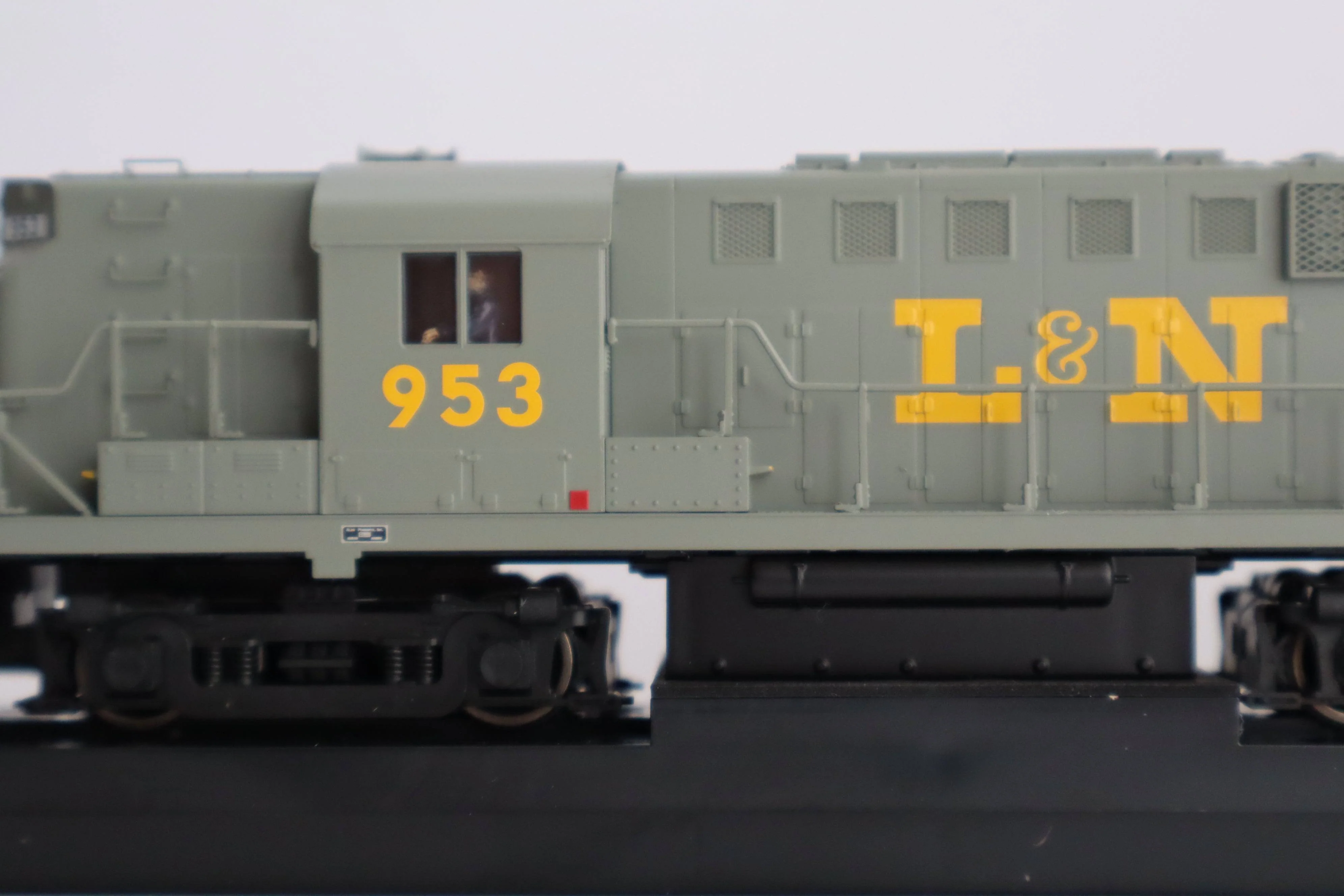 Atlas HO 10004547 - Gold Model - ALCo RS-11 Diesel Locomotive "Louisville & Nashville" #953 - Image 2
