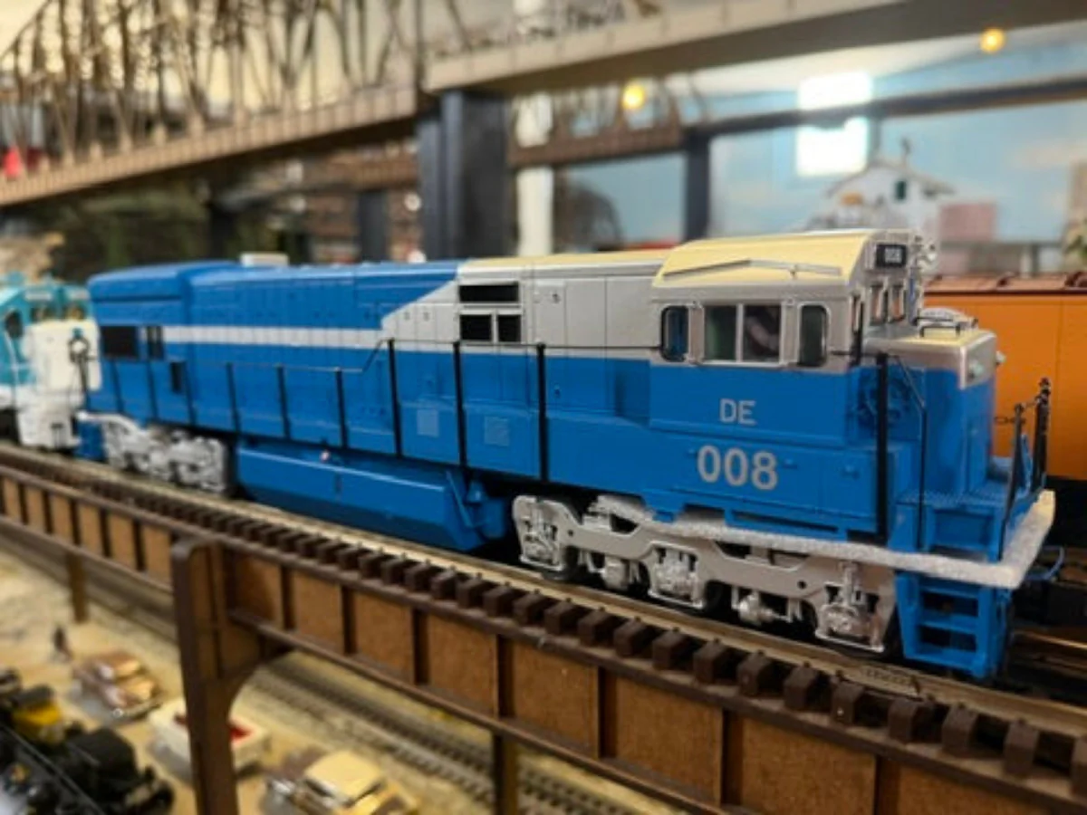 Atlas O 30138500 - Premier - U30C Diesel Locomotive "Detroit Edison" #8 - Image 2