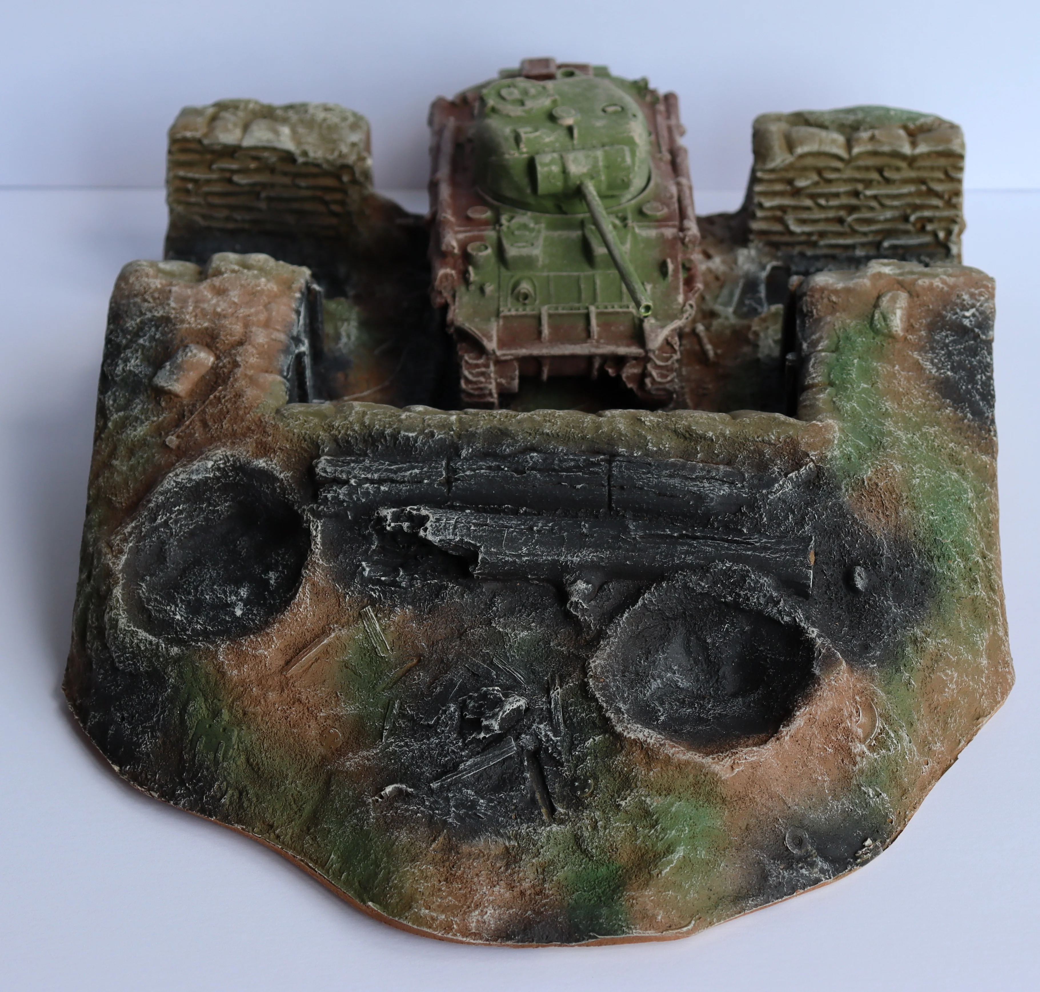 Atherton Scenics 9908 - WWII - Tank Bunker - Image 2