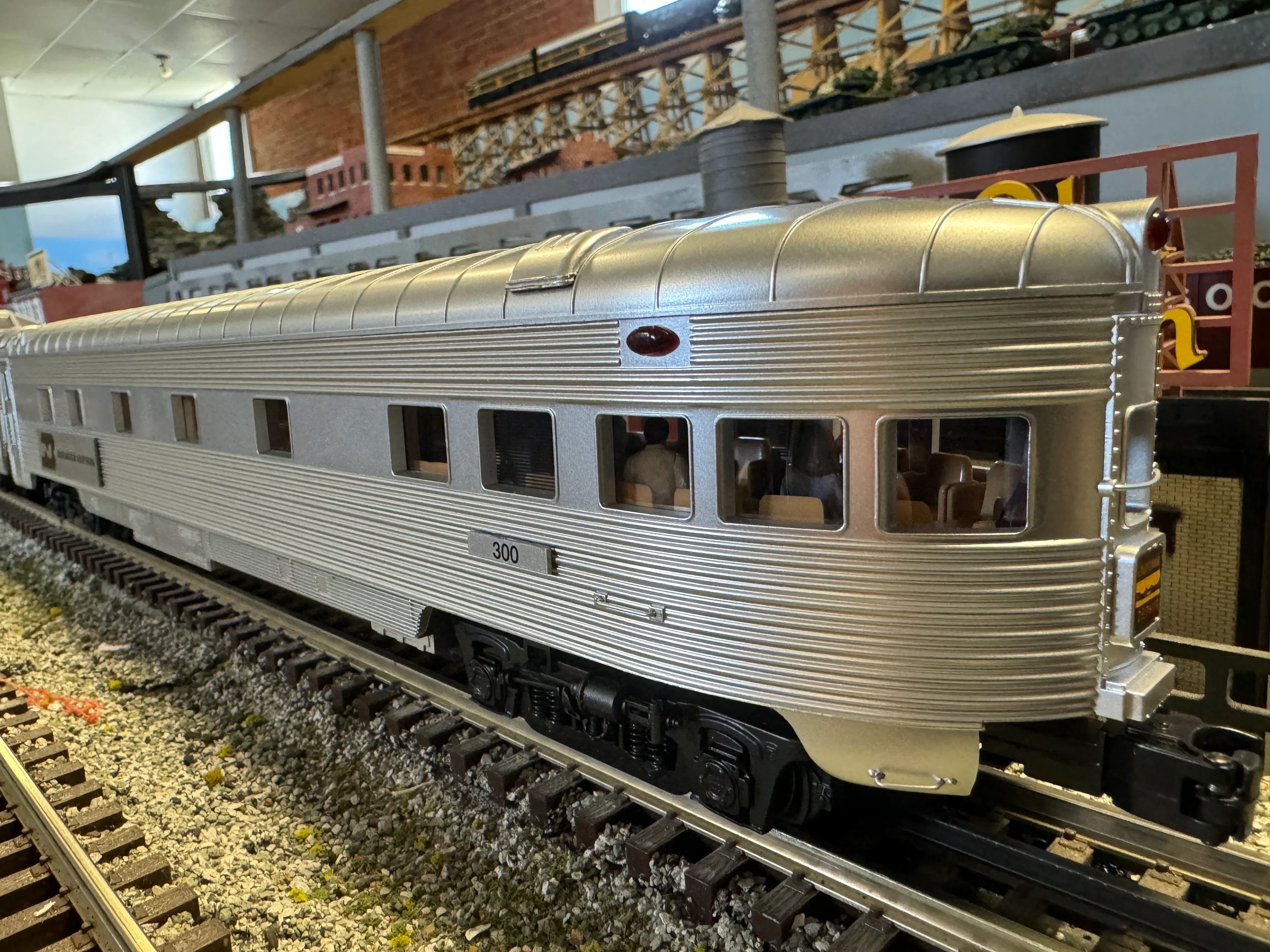 Atlas O 3001590S - 70' Streamlined Passenger Set "Burlington Northern" (4-Car) - Custom Run for MrMuffin'sTrains