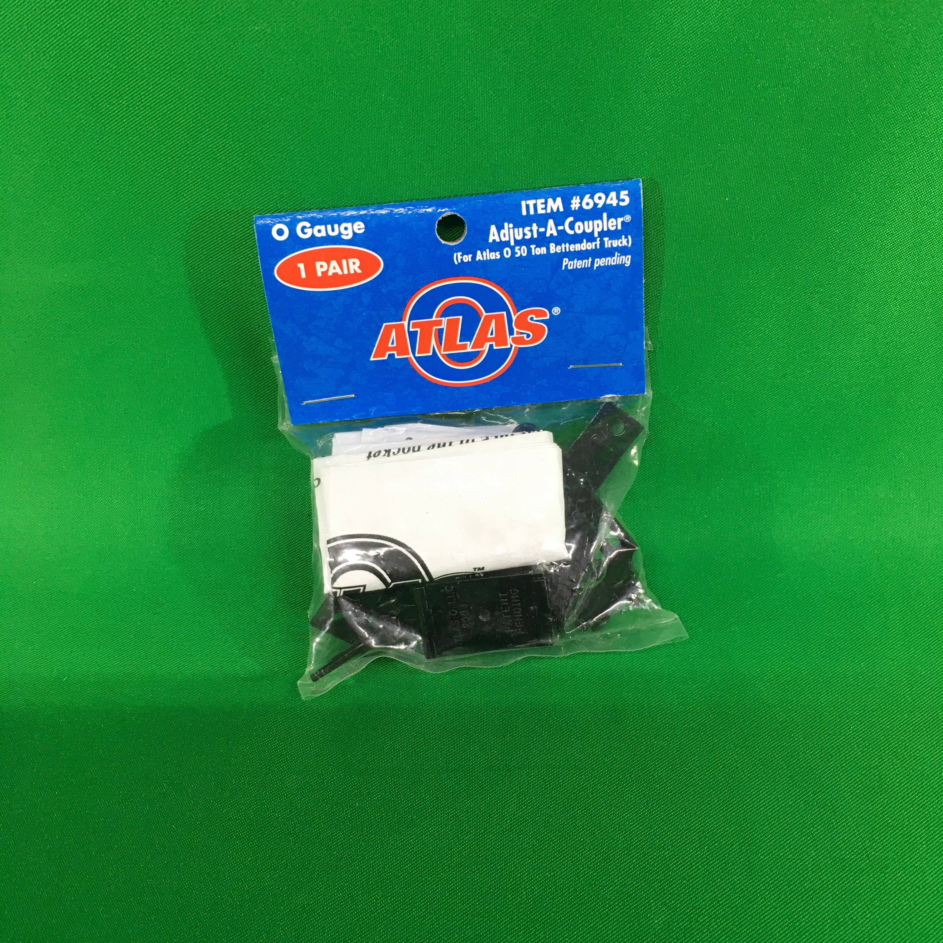 Atlas O 6945 - Adjust-A-Coupler System - 50-Ton Bettendorf Truck (1 Pair) - Image 2