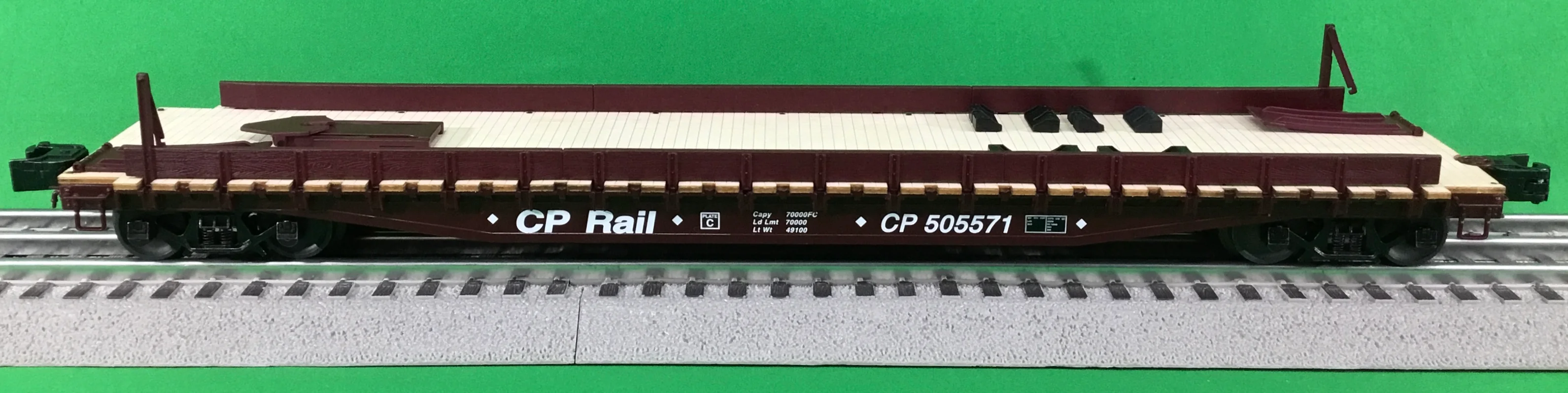 Lionel 2326380 - 50' Flatcar "Canadian Pacific" w/ Reimer Trailer - Image 5