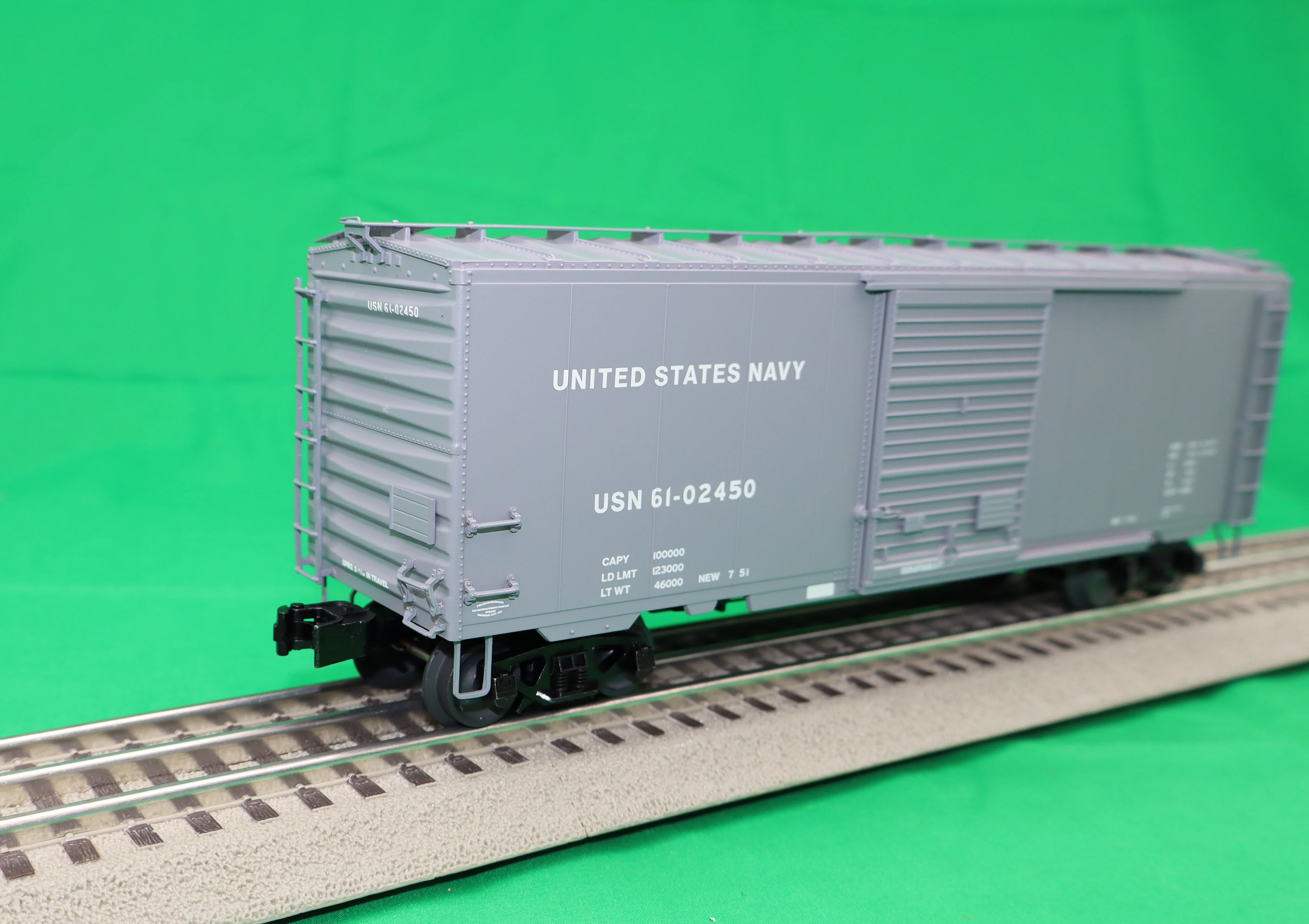 Lionel 2426110 - PatriotSounds PS-1 Boxcar "U.S. Navy" #61-02450 - Image 2