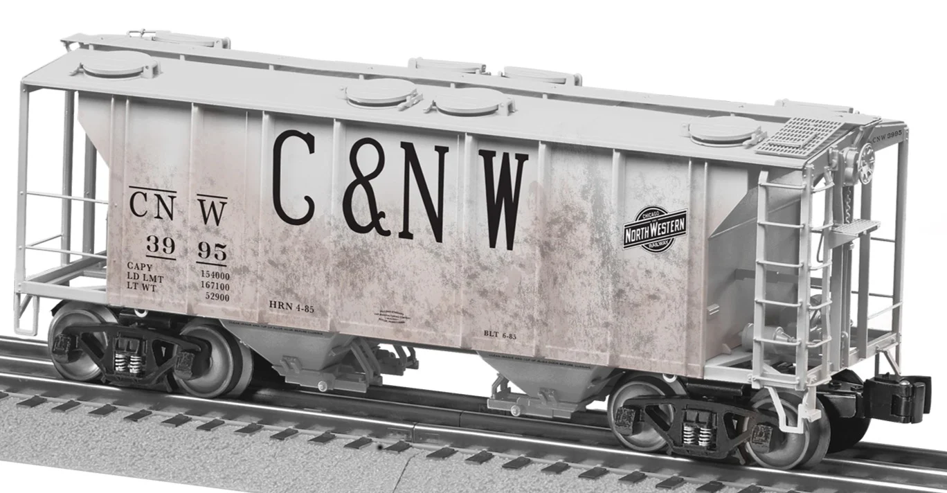 Lionel 2426621 - PS-2 Covered Hopper Car "Chicago & North Western" #3995 (Rusty but Trusty) - Image 4