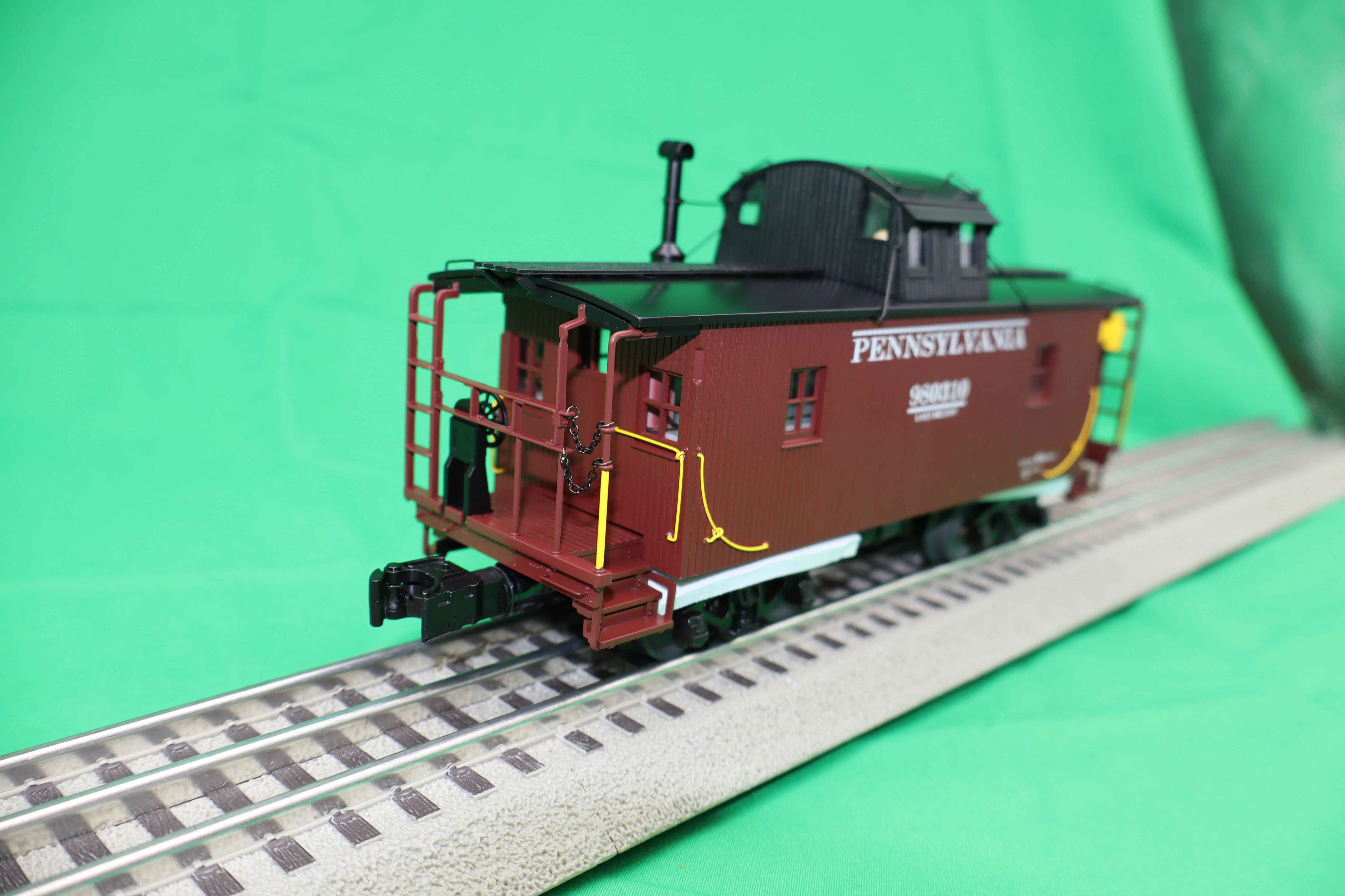 Lionel 2426760 - Vision Line N6b Caboose "Pennsylvania" #980310 - Image 2