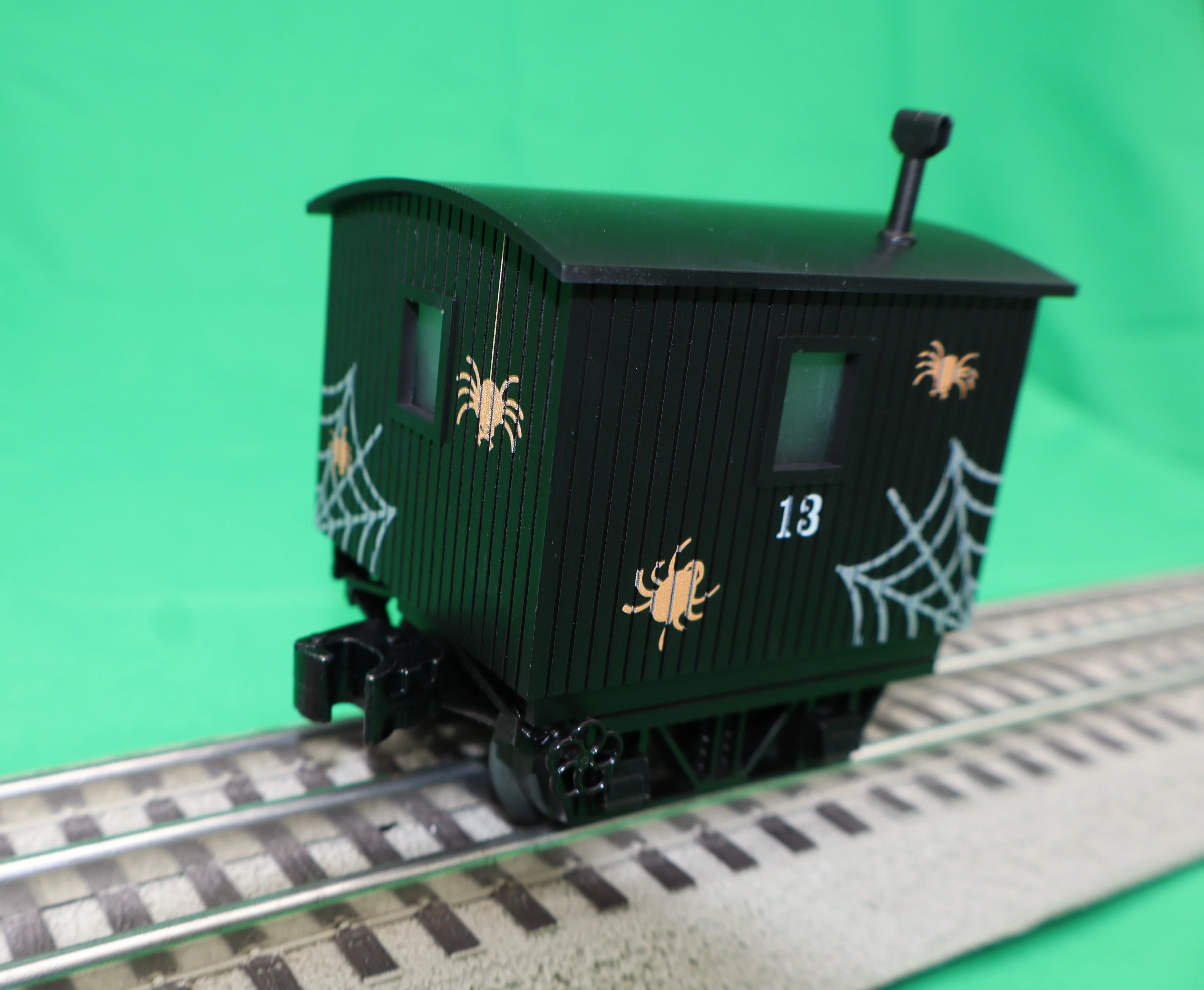 Lionel 2526790 - Disconnect Caboose Car "Halloween" #13 - Image 4