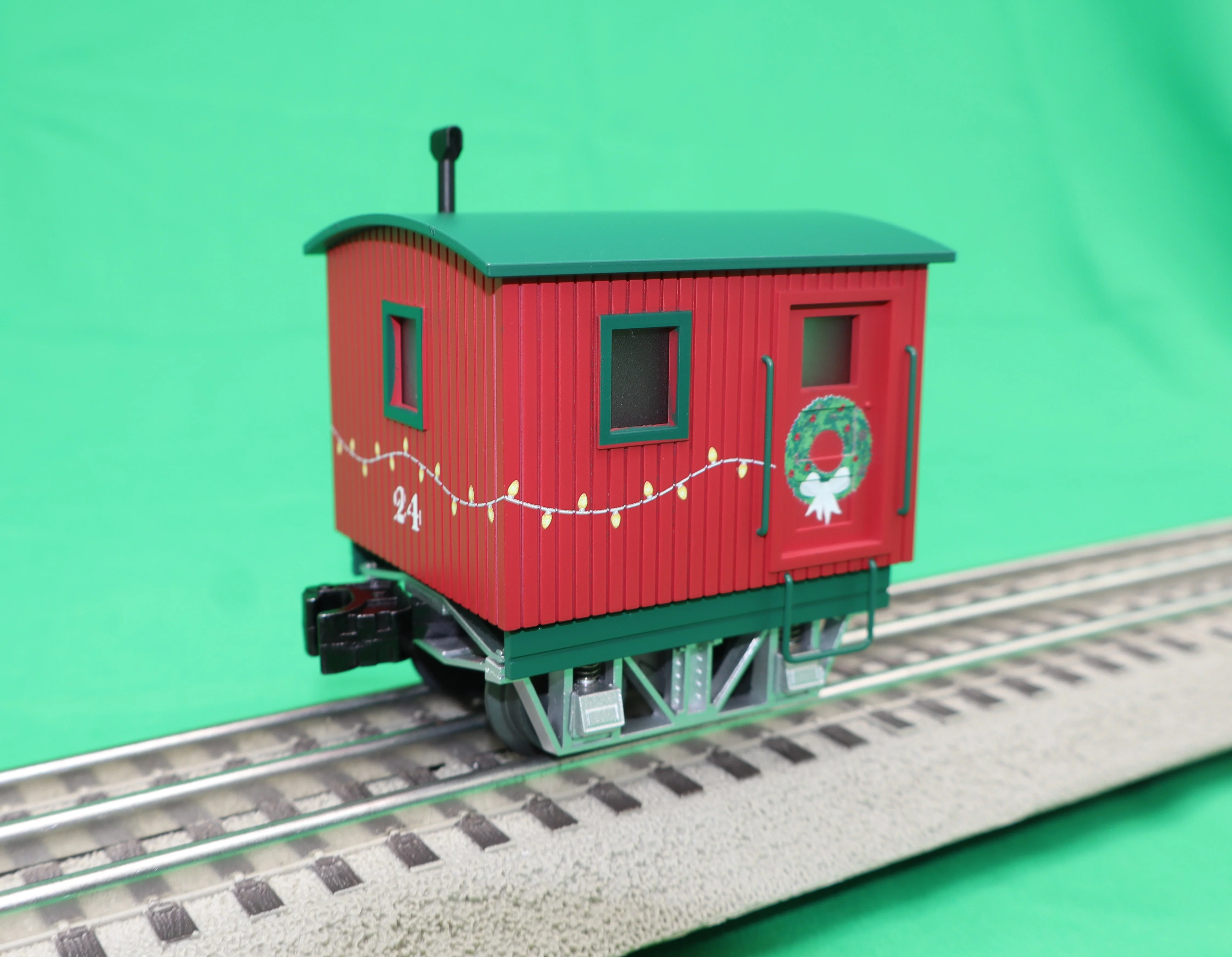 Lionel 2526800 - Disconnect Caboose Car "Christmas" #24 - Image 2