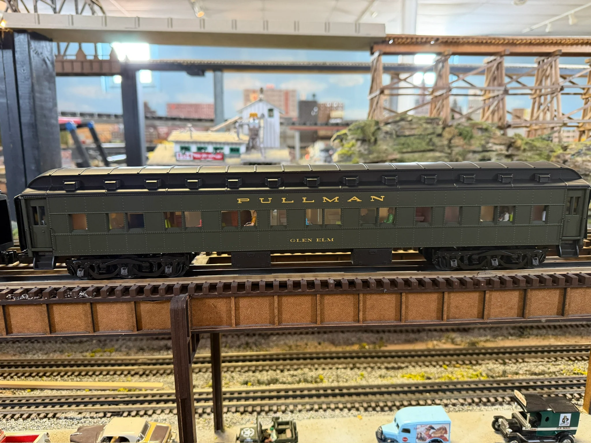 Lionel 2527590 - 20th Century 18" Passenger Car "Pullman" (2-Car) Set #1 - Image 6