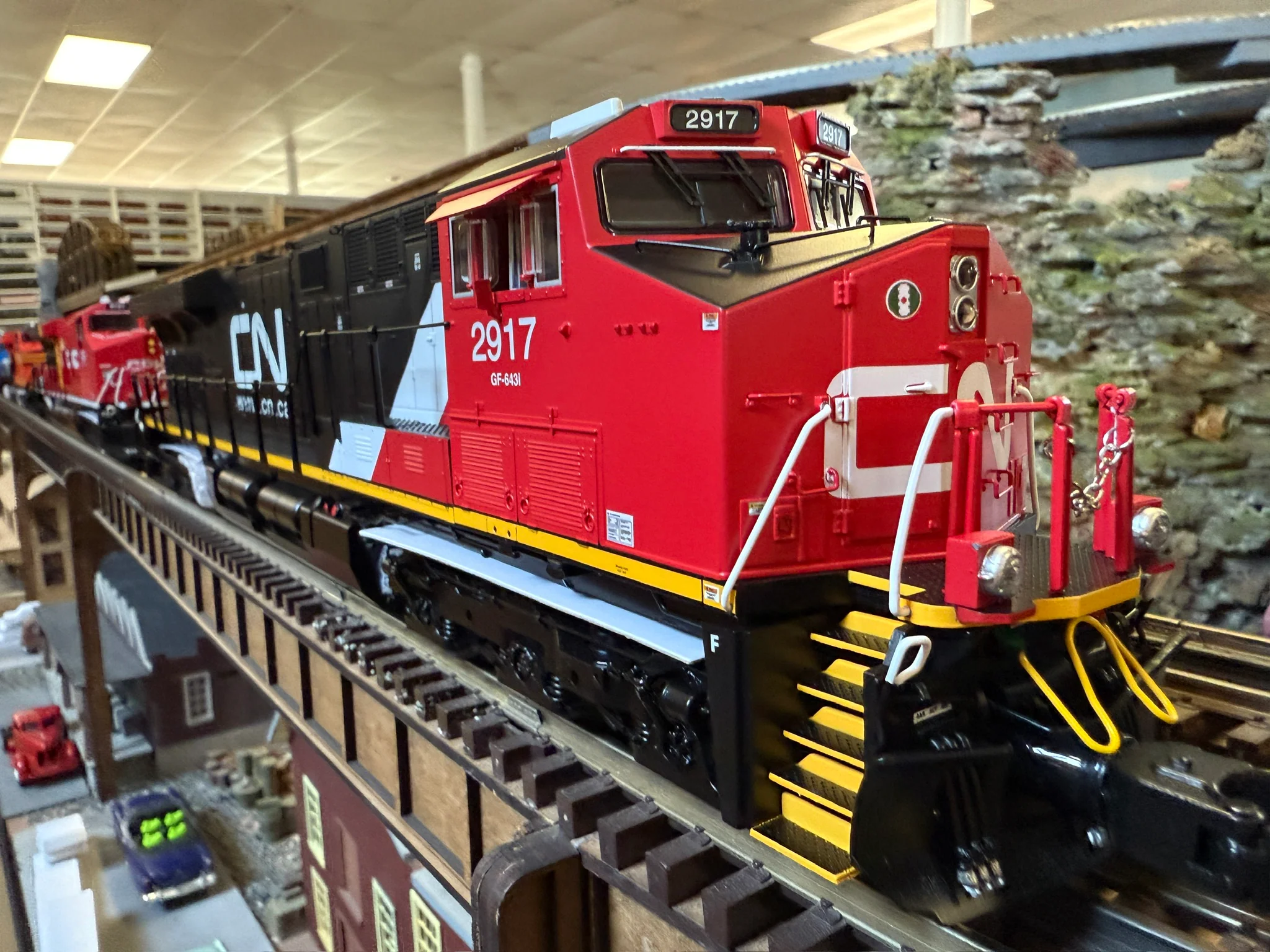 Lionel 2533662 - Legacy ES44 Diesel Locomotive "Canadian National" #2943