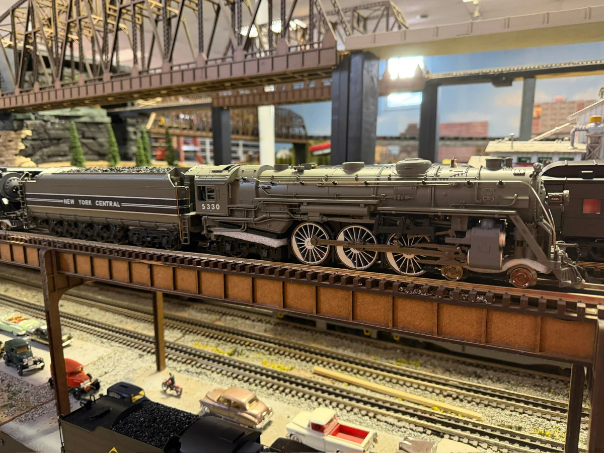 Lionel 2531330 - Vision Line J1e Hudson Steam Locomotive "New York Central" #5330 w/ PT Tender (Dreyfus) - Image 3