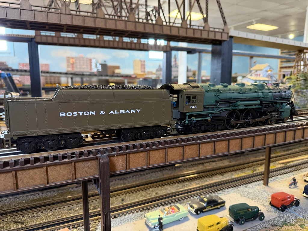 Lionel 2531730 - Vision Line J1e Hudson Steam Locomotive "Boston & Albany" #618 - Custom Run for MrMuffin'sTrains - Image 5