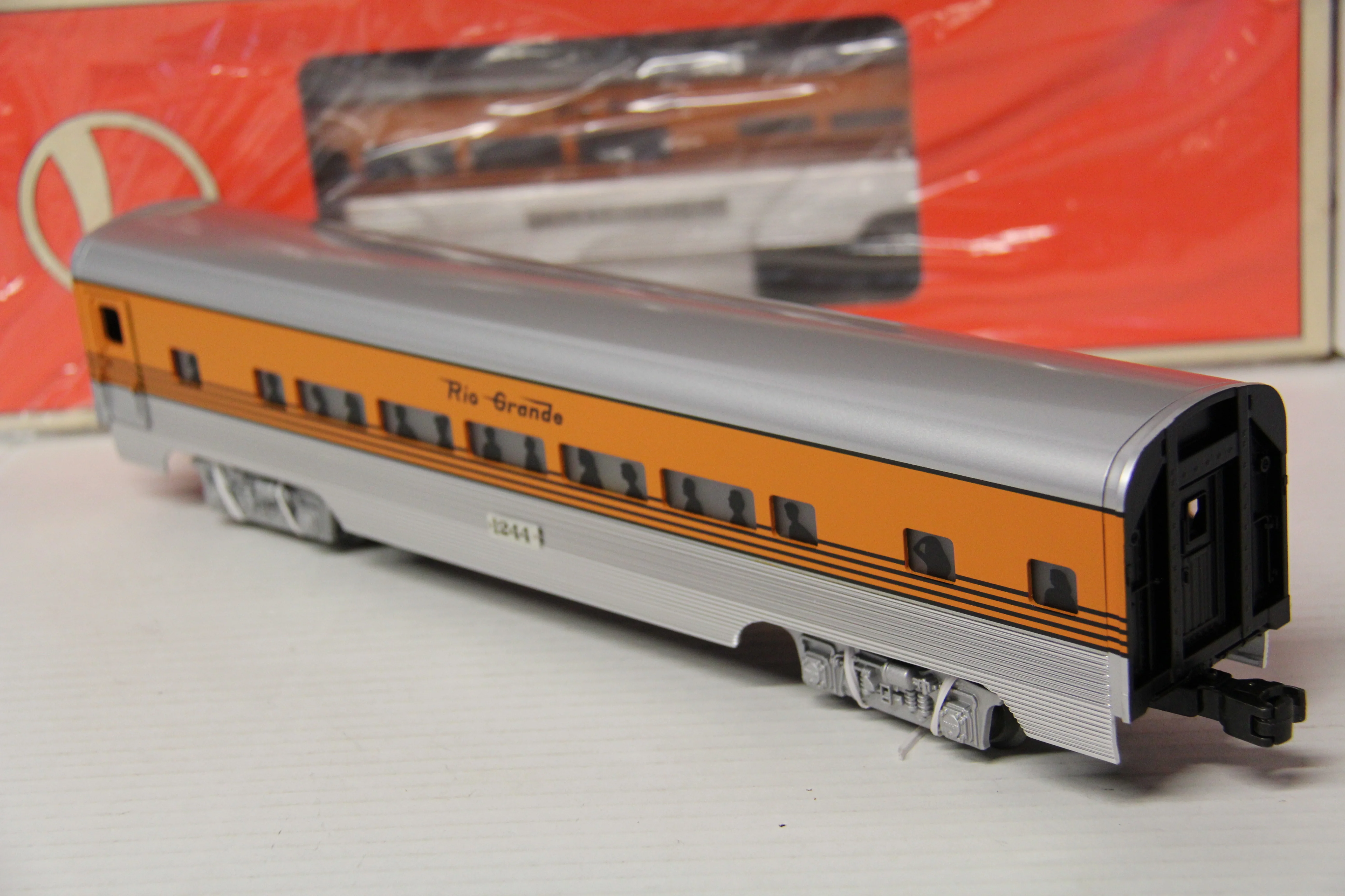 Lionel 6-21955 Rio Grande F3A-A Passenger Set & Lionel 6-39185 Aluminum Car 2 Pack-Second hand-M7136 - Image 18