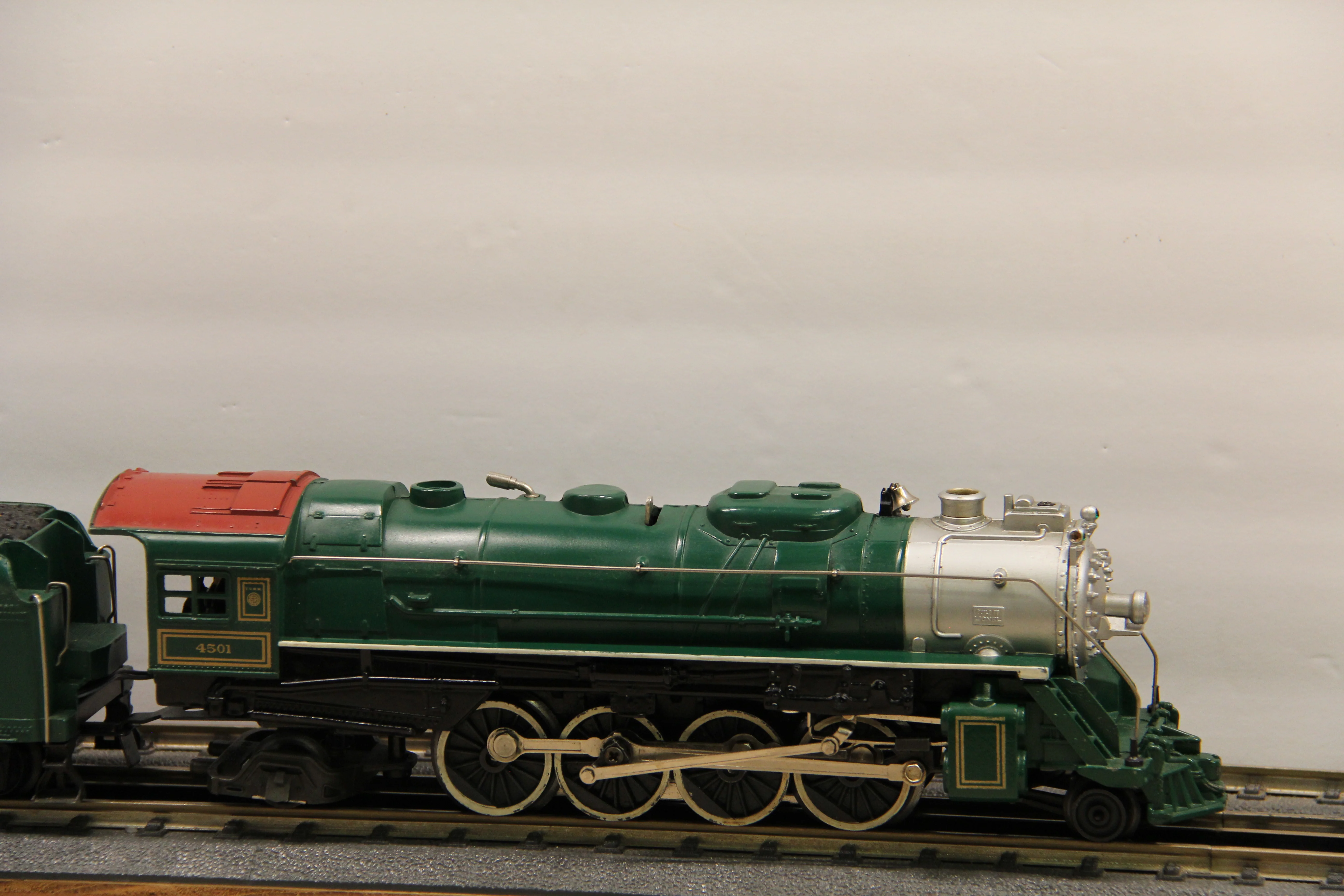 Lionel 6-8309 Famous American Railroad 2-8-2 Southern Mikado Steam Engine & Tender-Second hand-M7537 - Image 2