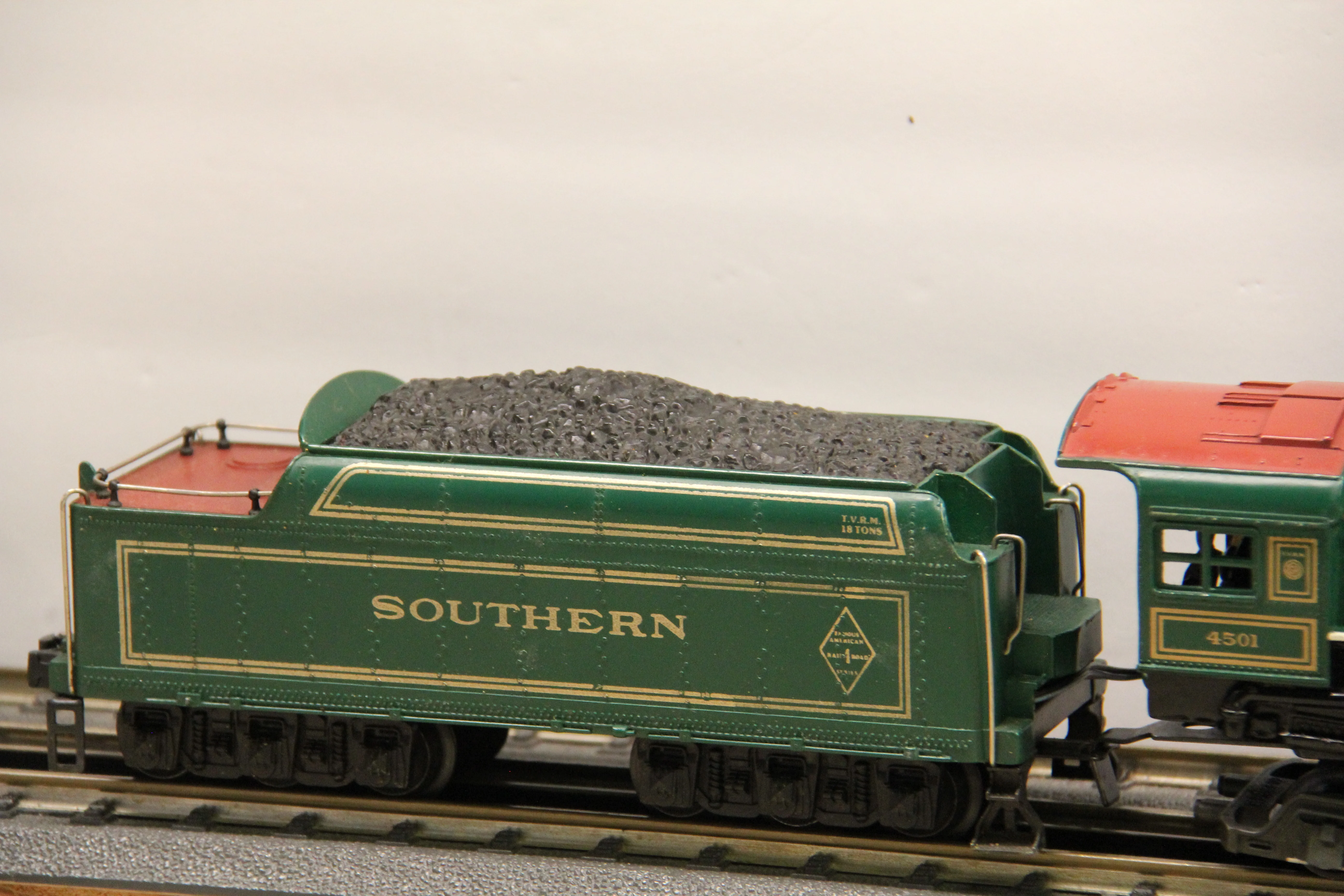 Lionel 6-8309 Famous American Railroad 2-8-2 Southern Mikado Steam Engine & Tender-Second hand-M7537 - Image 3