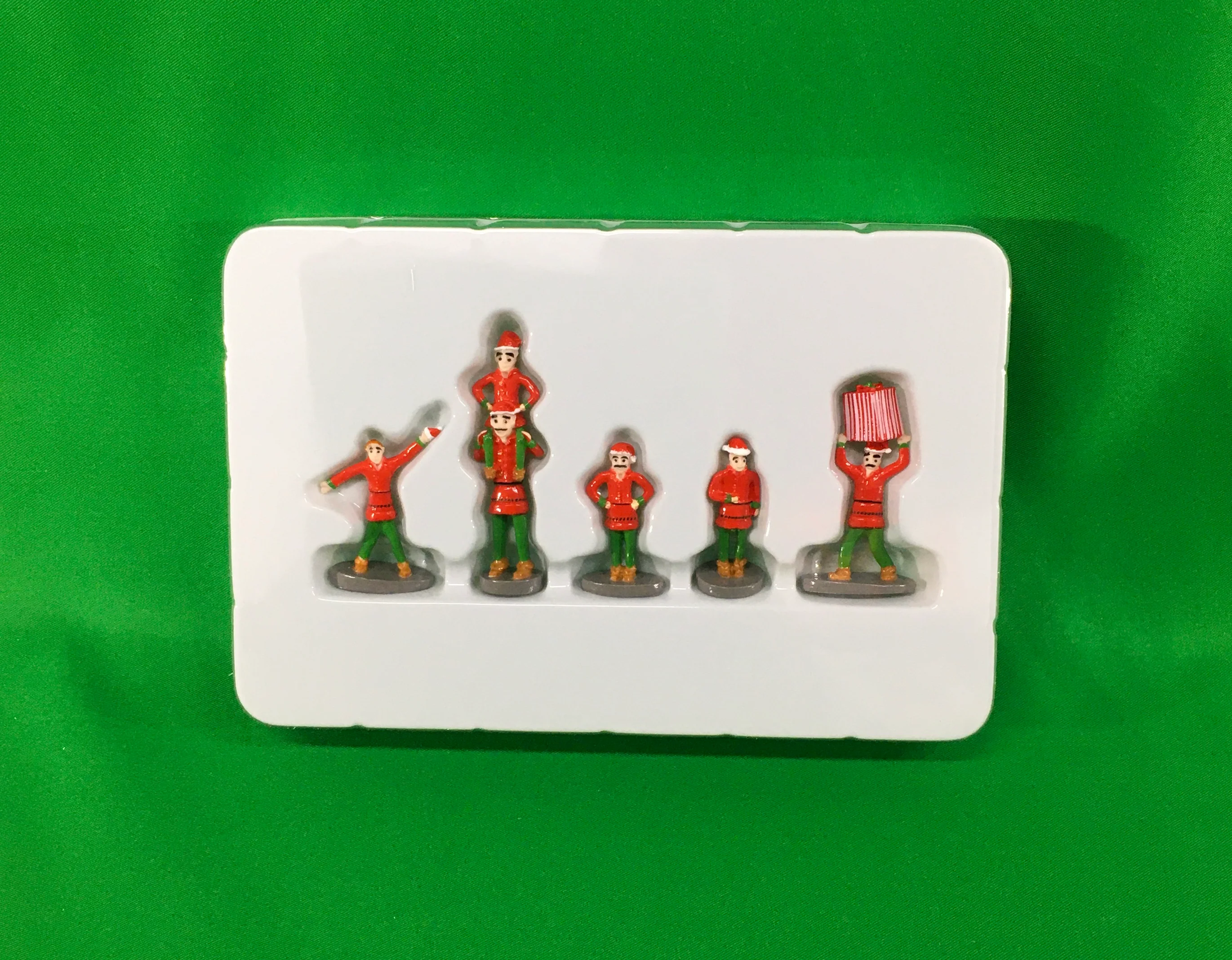Lionel 6-83185 - The Polar Express Elves Figure Pack (5-Pack)