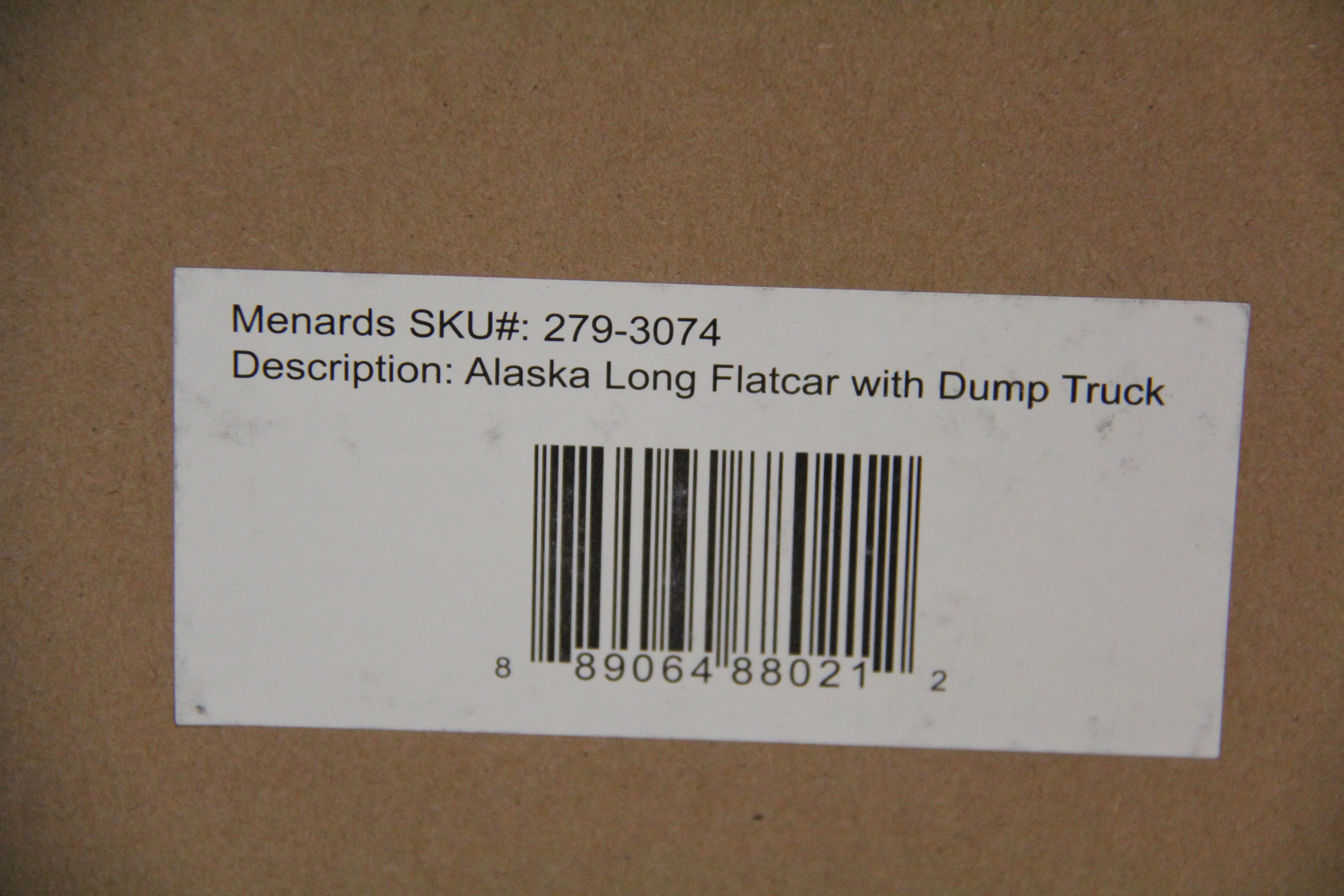 Menards #279-3074 Alaska Long Flatcar w/ Dump Truck-Second hand-M7515 - Image 5