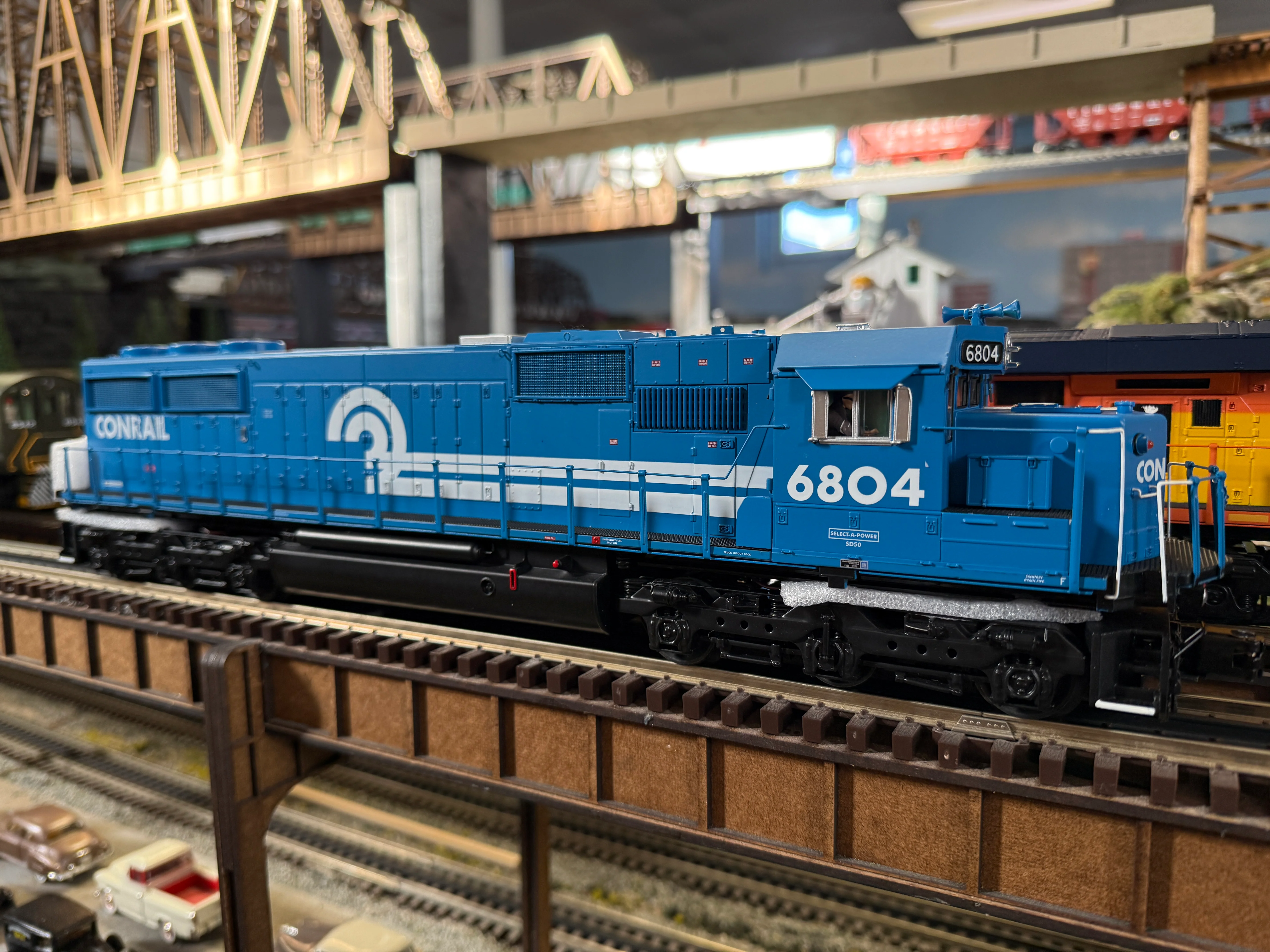 MTH 20-21902-1 - SD50 Diesel Engine "Conrail" #6792 w/ PS3 - Image 3
