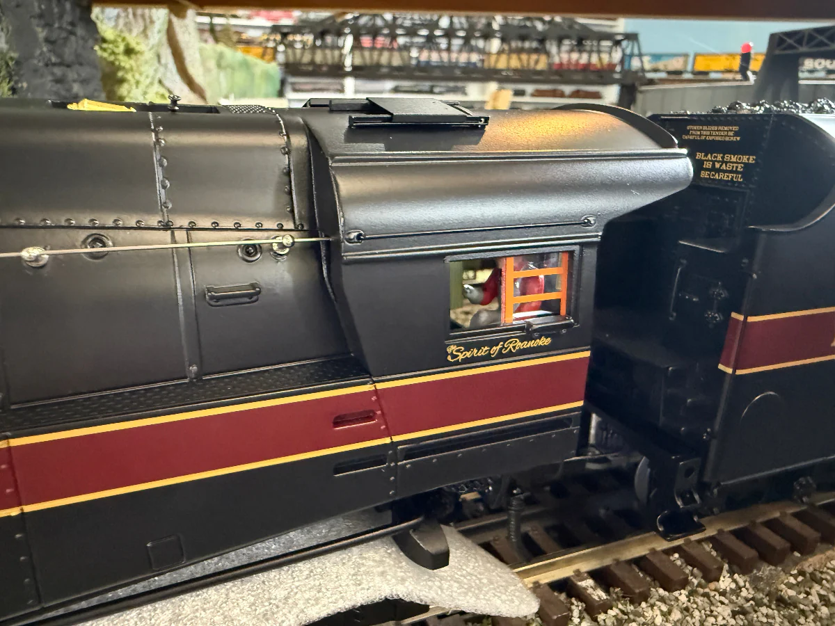 MTH 20-3947-1 - 4-8-4 J Steam Locomotive "Norfolk & Western" #611 w/ PS3 (Spirit of Roanoke) - Image 3