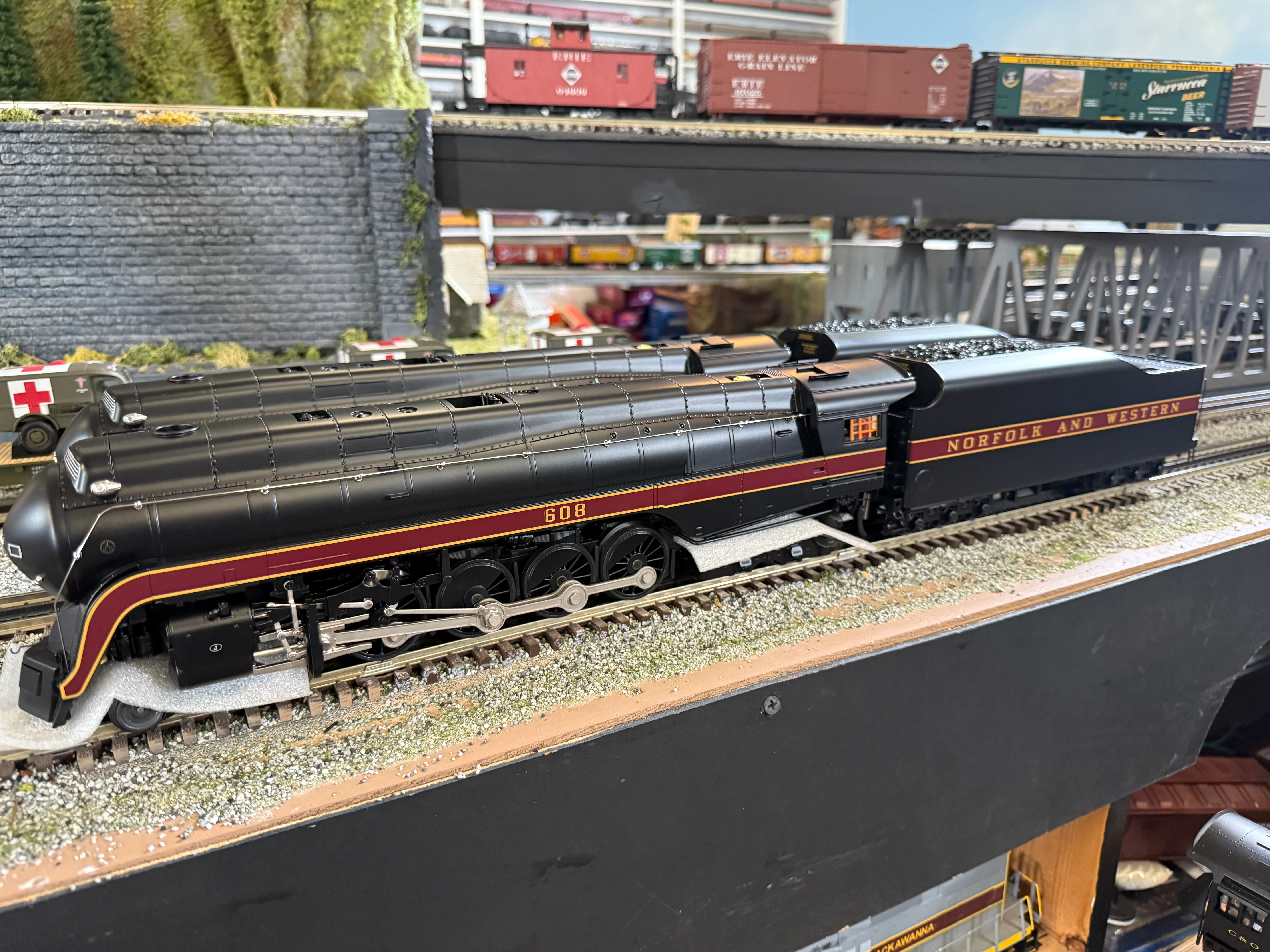 MTH 20-3948-1 - 4-8-4 J Steam Locomotive "Norfolk & Western" #611 w/ PS3 - Image 3