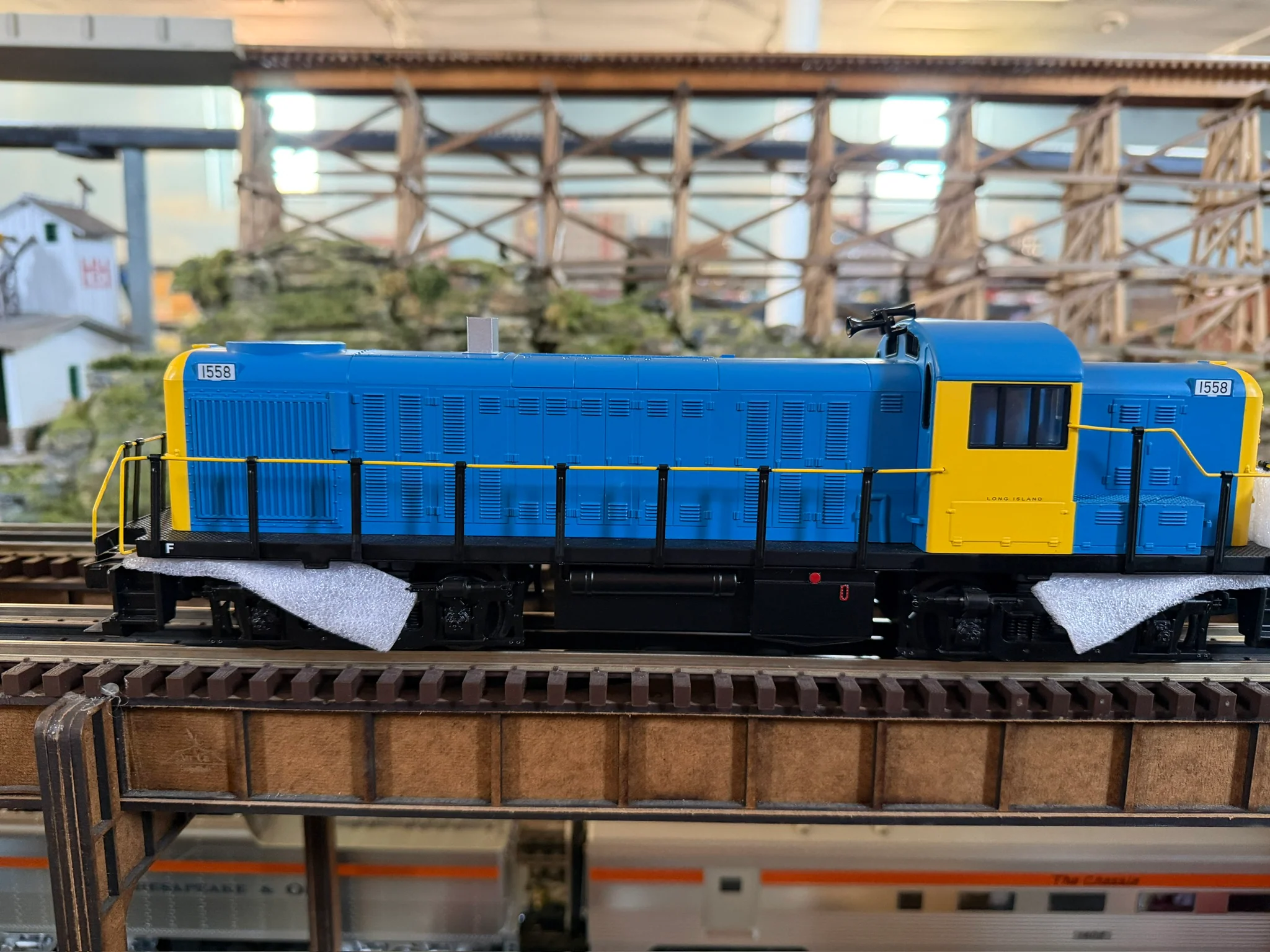 MTH 30-21191-1 - RS-3 Diesel Engine "Long Island" #1558 w/ PS3 - Image 3