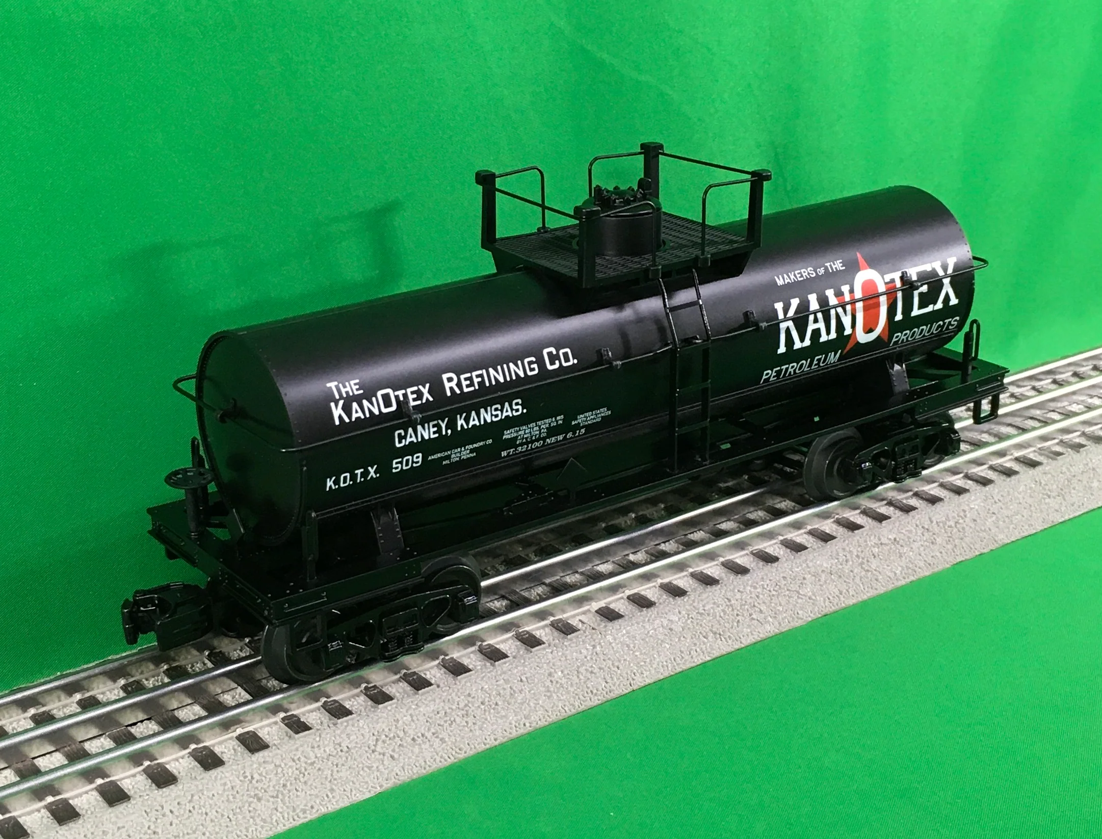MTH 30-73612 - Tank Car "Kanotex Refining" #509 - Image 2