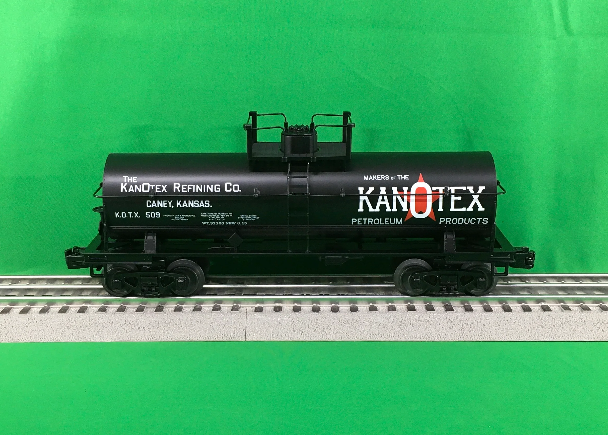 MTH 30-73612 - Tank Car "Kanotex Refining" #509 - Image 3