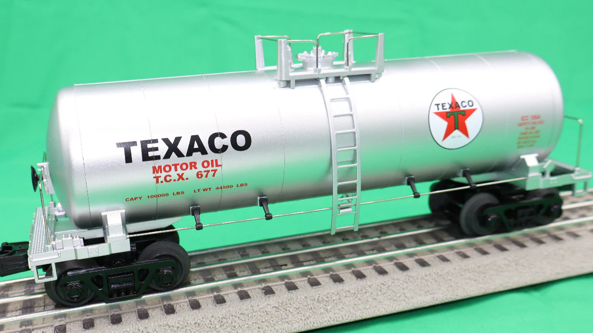 MTH 30-73633 - Modern Tank Car "Texaco" #677