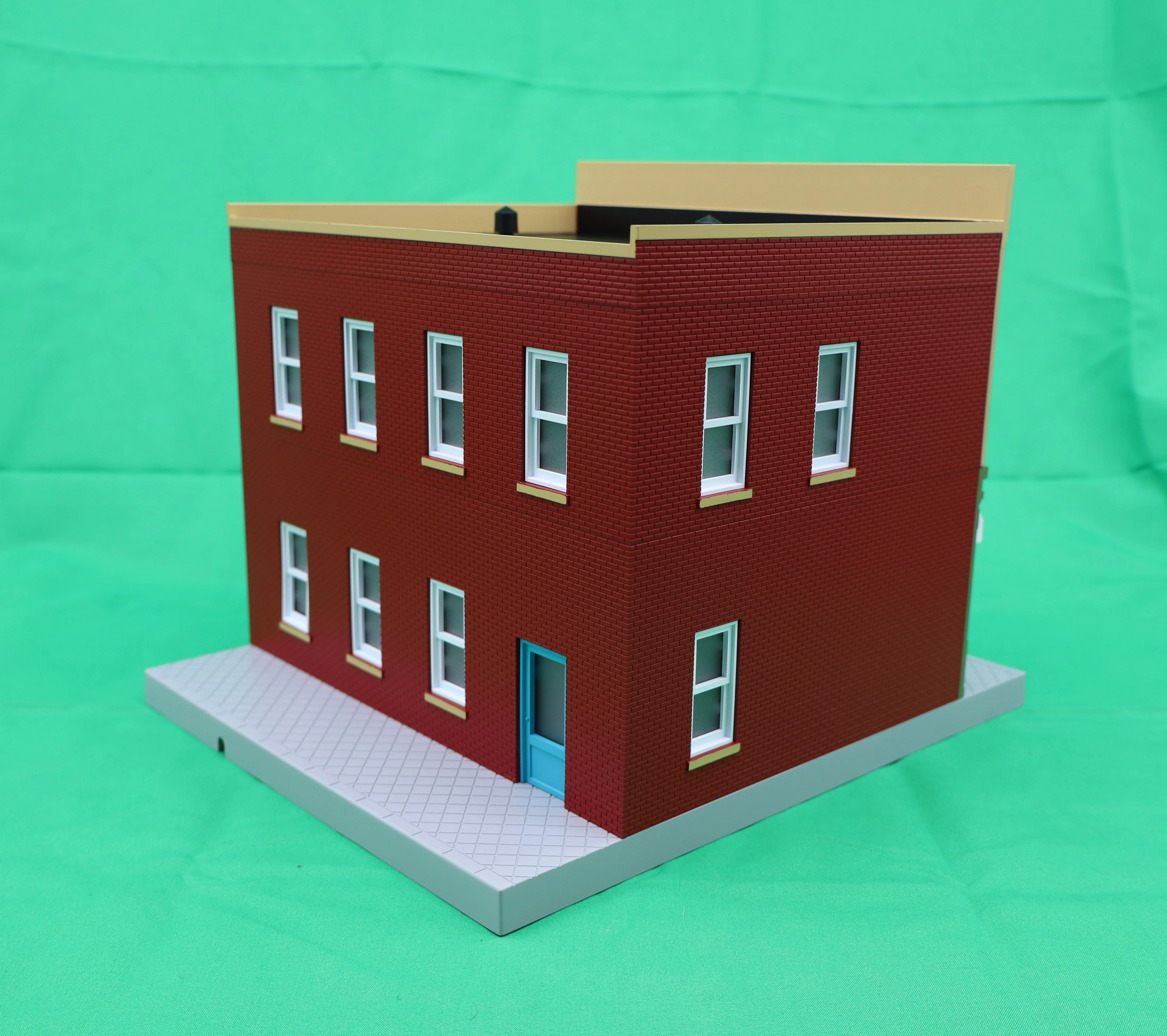 MTH 30-90688 - 2-Story City Building 1 "Democratic National Committee" w/ LEDs - Image 4