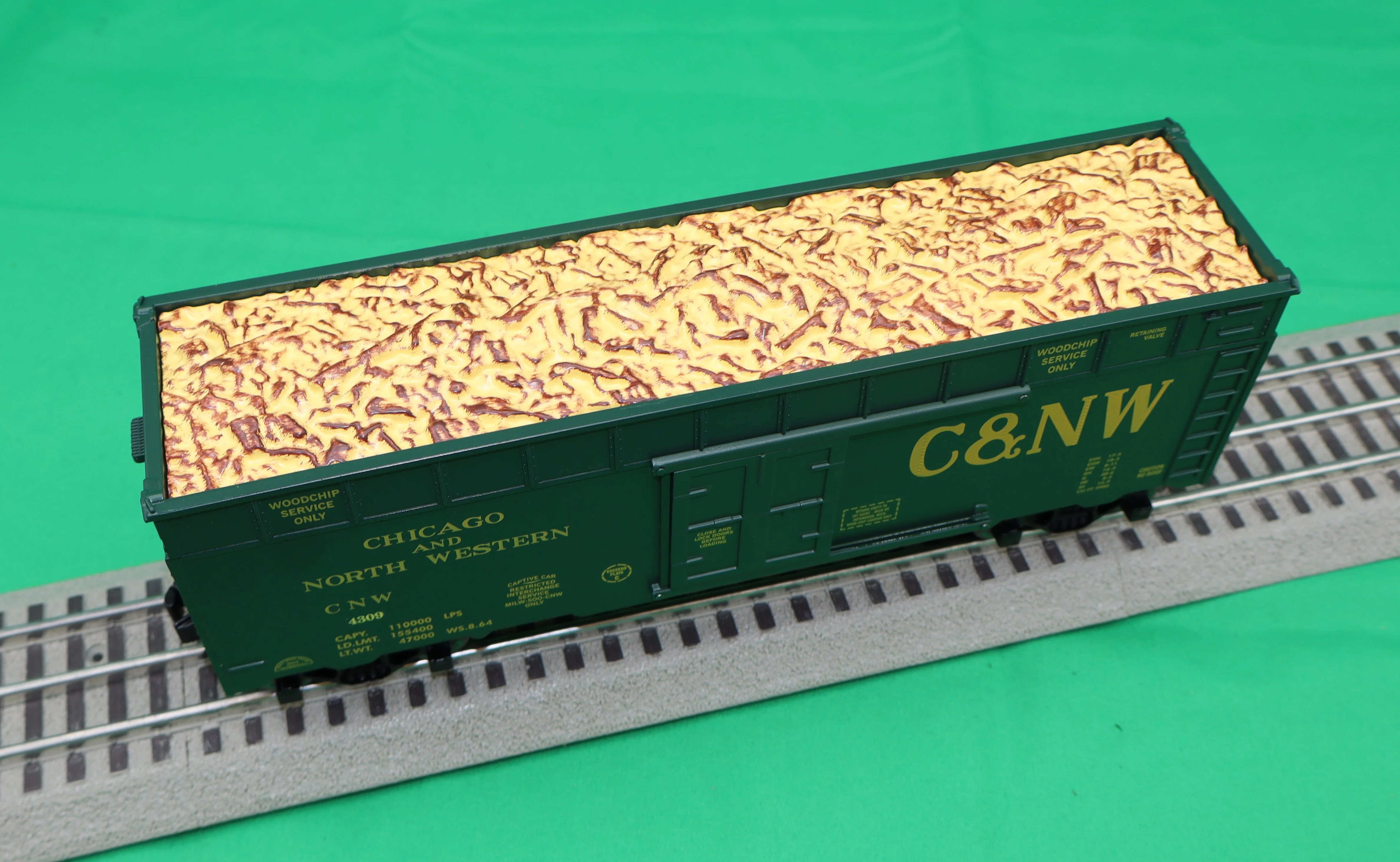 Ready Made Trains RMT-86441 - 40' Woodchip Car "Chicago & North Western" - Image 2