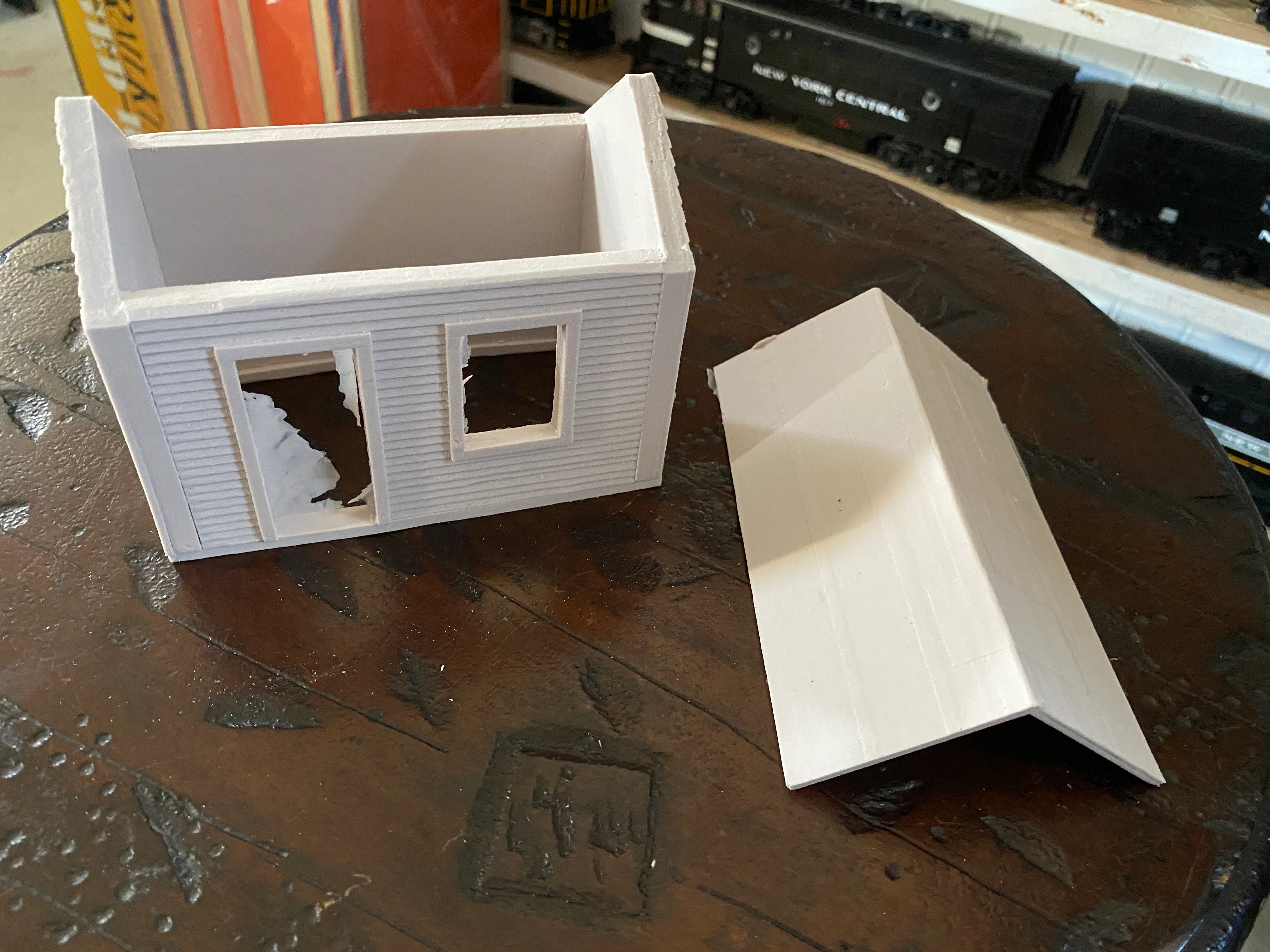 Schomberg Scale Structures #005 - Six Small Sheds Kit - Image 2