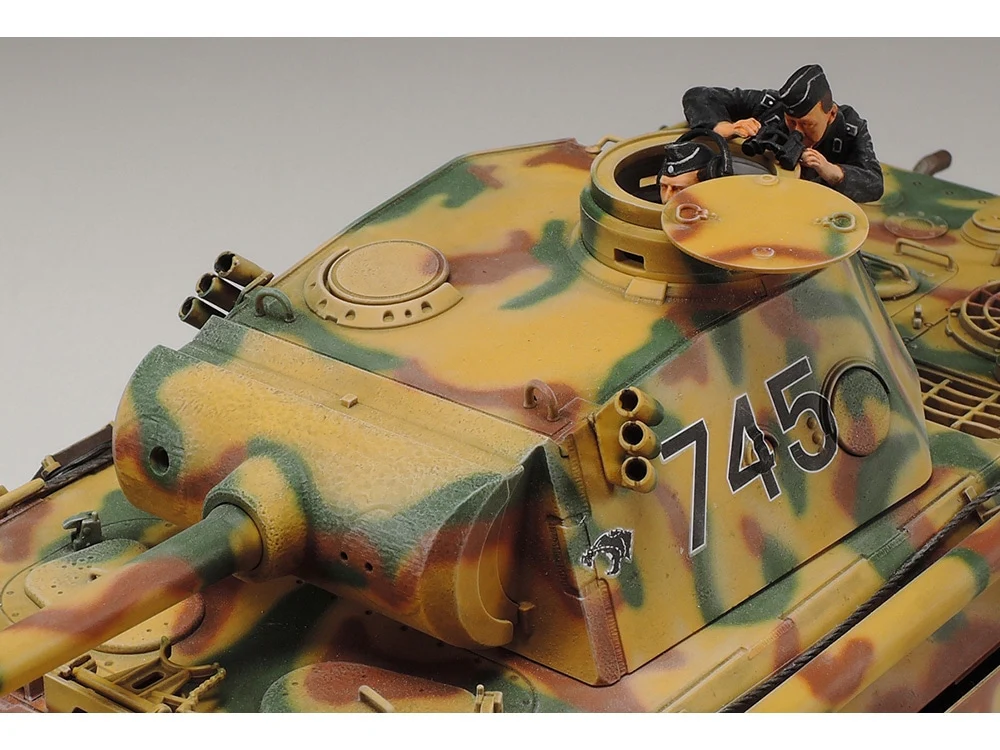 Tamiya 35345 - German Tank Panzer V Panther Ausf.D - 1/35 Scale Model Kit - Image 4