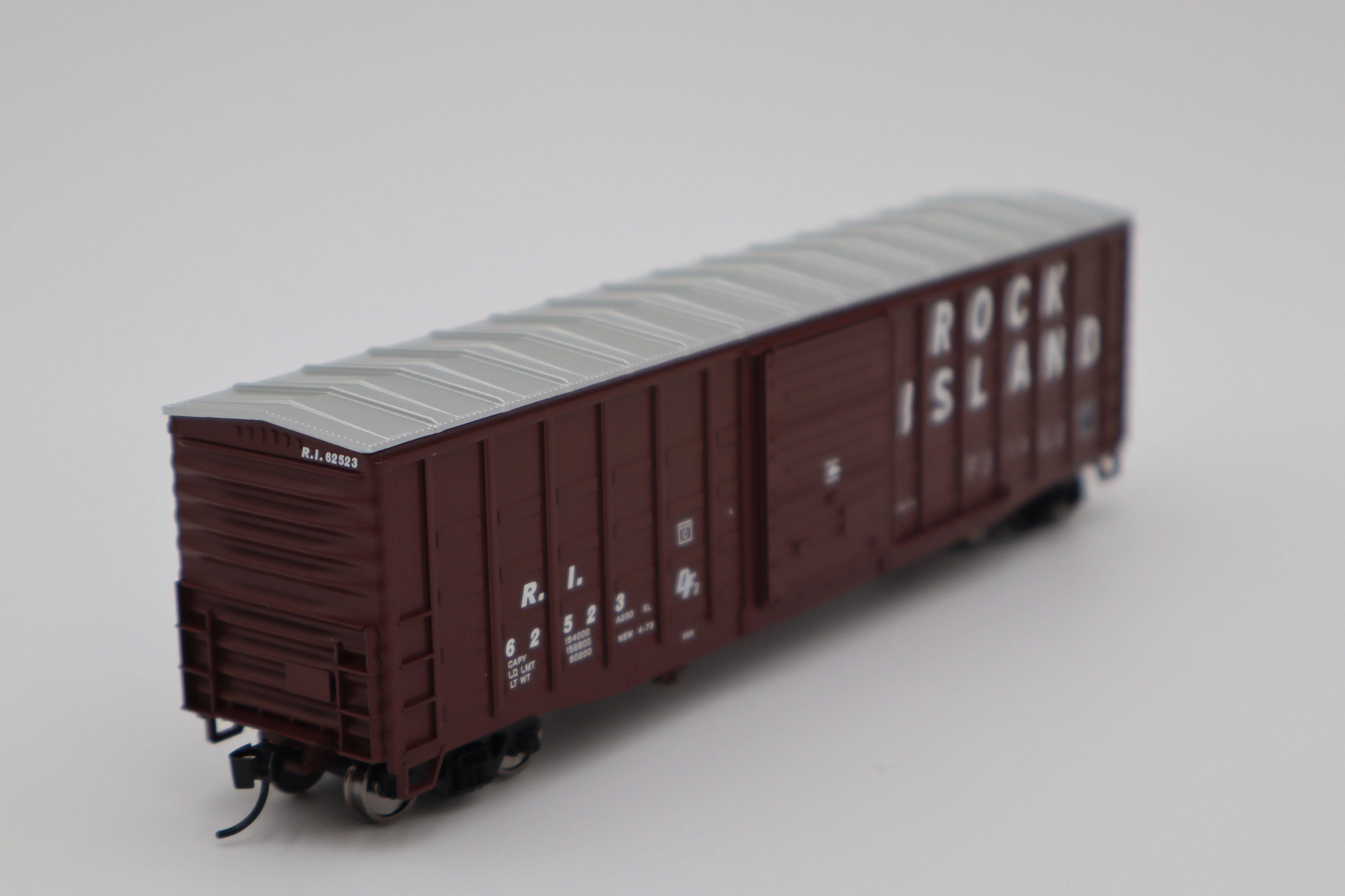 Walthers HO 910-46717 - Mainline - 50' Waffle Side Boxcar "Rock Island" #62729 - Image 2