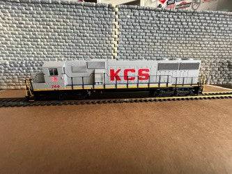 Walthers HO 910-9767 - Mainline - EMD SD60 Spartan Cab Diesel Locomotive "Kansas City Southern" #744 (Standard DC) - Image 3