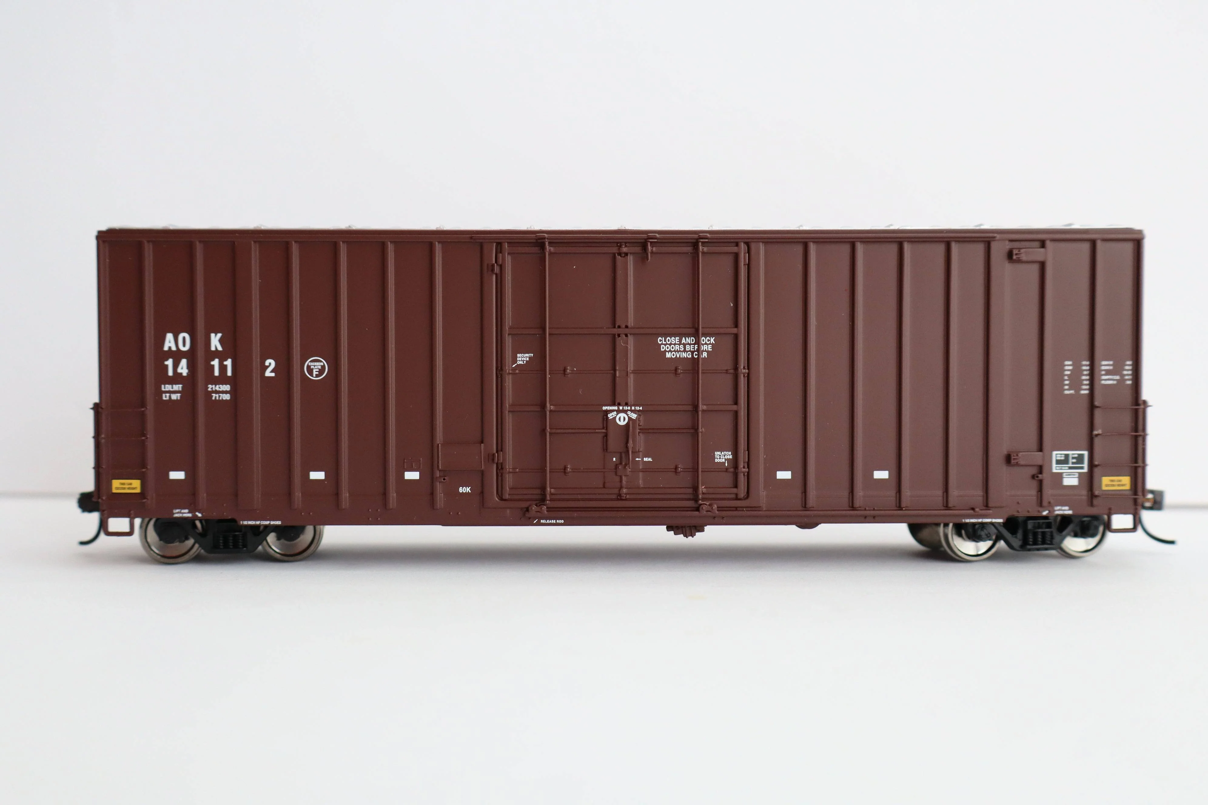 Walthers HO 920-101709 - Proto - 50' Gunderson Hi-Cube Paper Service Boxcar "Arkansas-Oklahoma" #14112