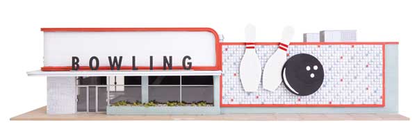 Walthers HO 933-4118 - Cornerstone - Vintage Bowling Alley Building Kit - Image 2