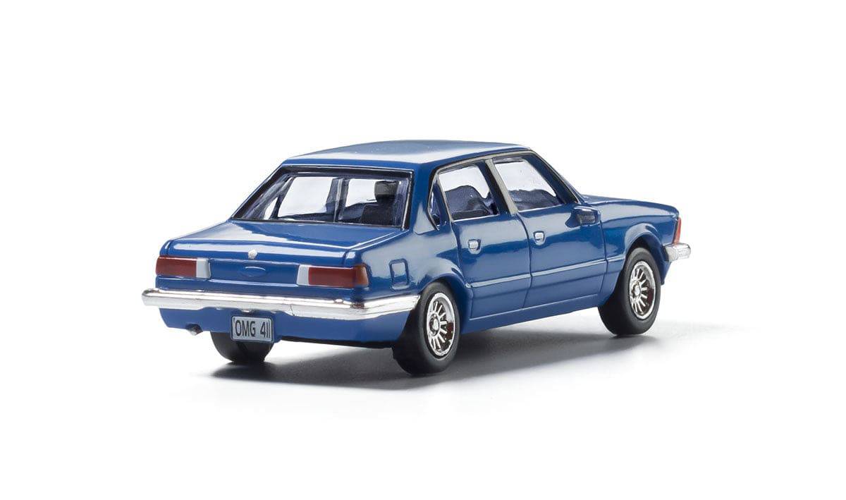 Woodland Scenics HO AS5363 - Blue Sedan - Image 2