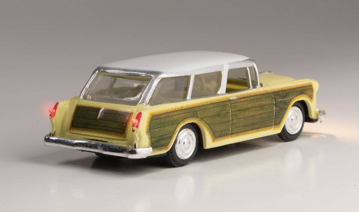 Woodland Scenics HO JP5599 - Just Plug - Station Wagon - Image 2