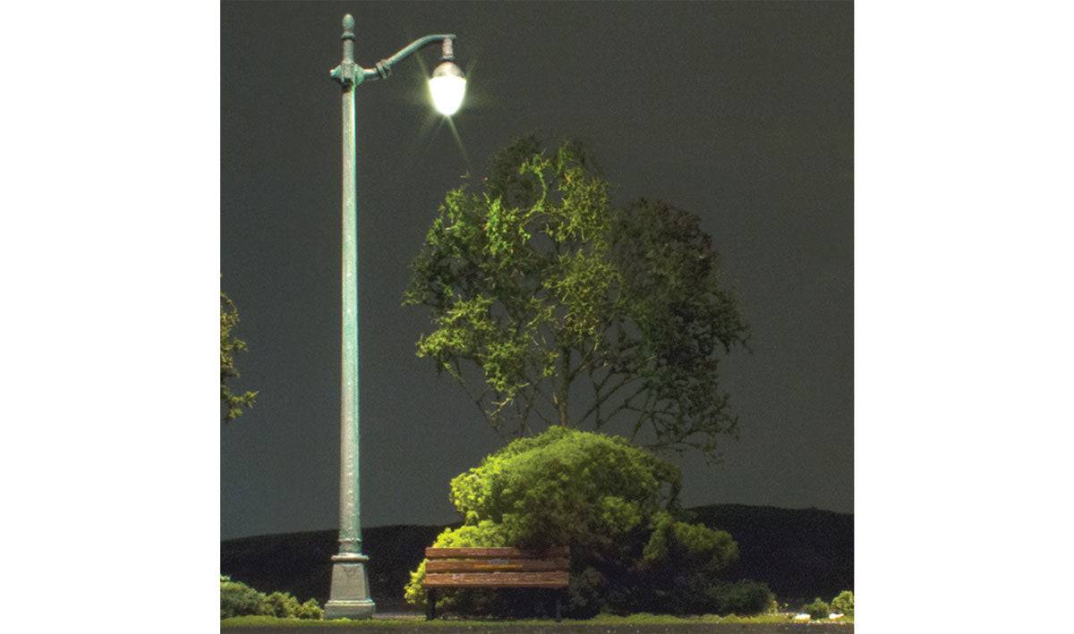 Woodland Scenics HO JP5631 - Just Plug - Arched Cast Iron Street Lights - Image 2