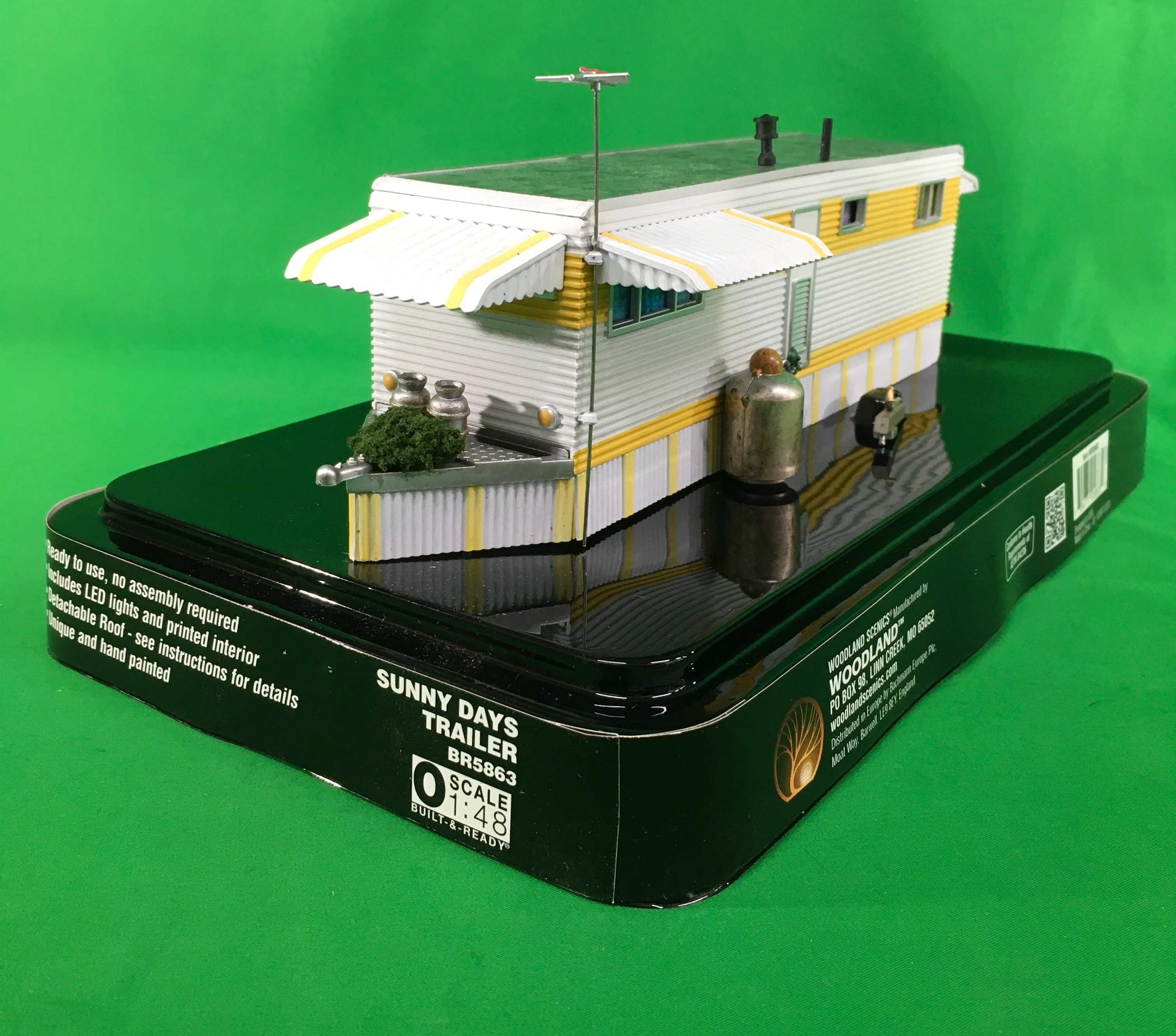 Woodland Scenics BR5863 - Sunny Days Trailer - Image 2