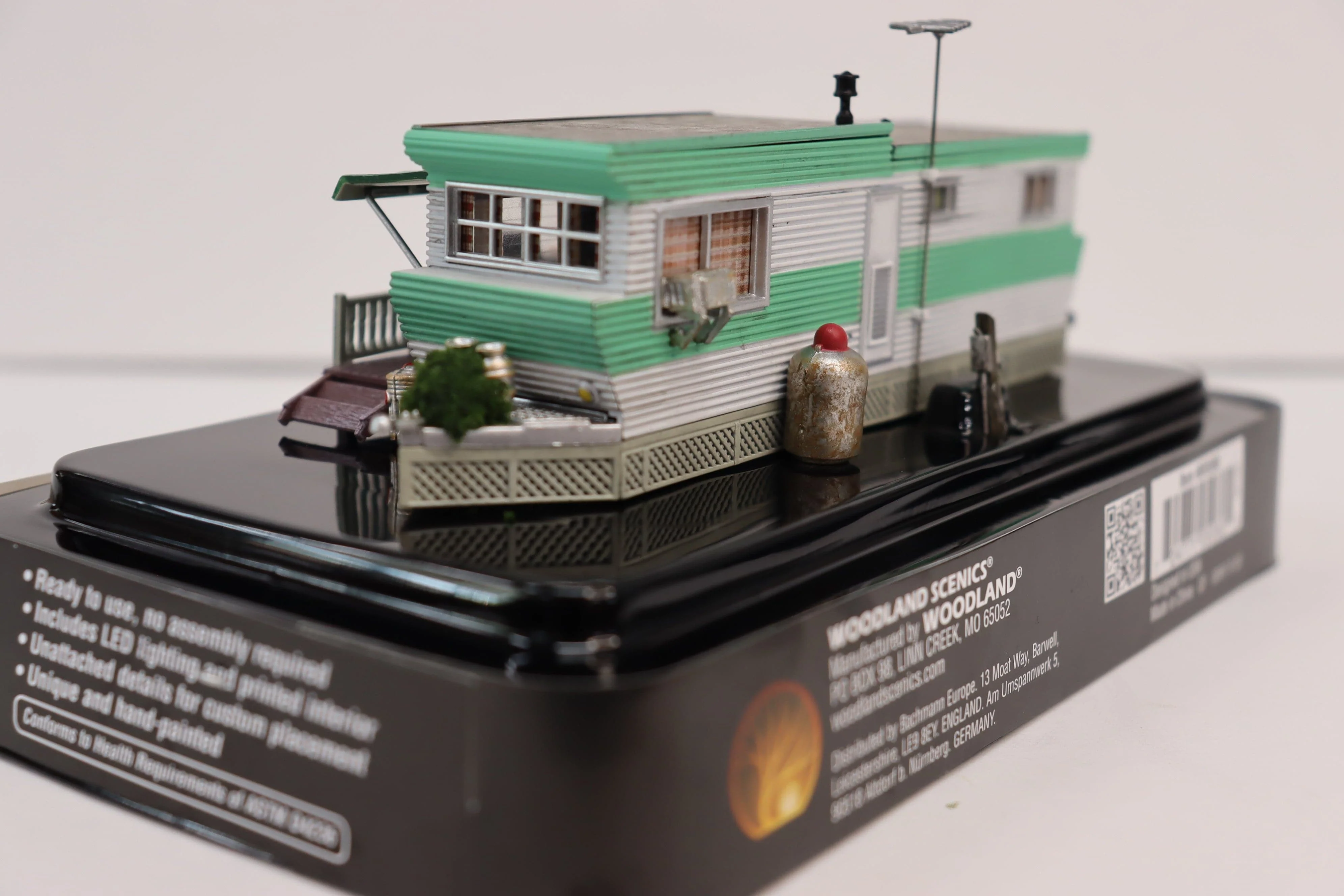 Woodland Scenics HO BR5060 - Grillin' & Chillin' Trailer - Image 2
